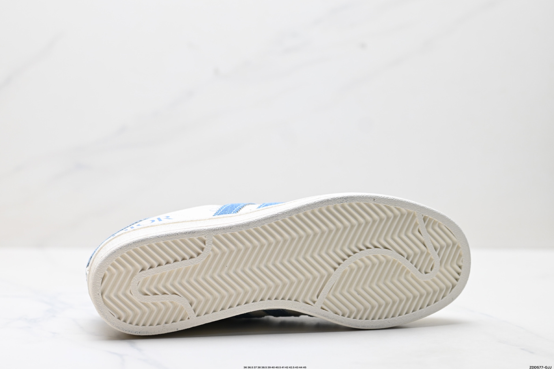 Adidas Originals Superstar 阿迪达斯 三叶草 贝壳头’DIY’系列低帮经典百搭休闲运动板鞋 AD8010 Adidas Originals Superstar 阿迪达斯 三叶草 贝壳头’DIY’系列低帮经典百搭休闲运动板鞋 AD8010