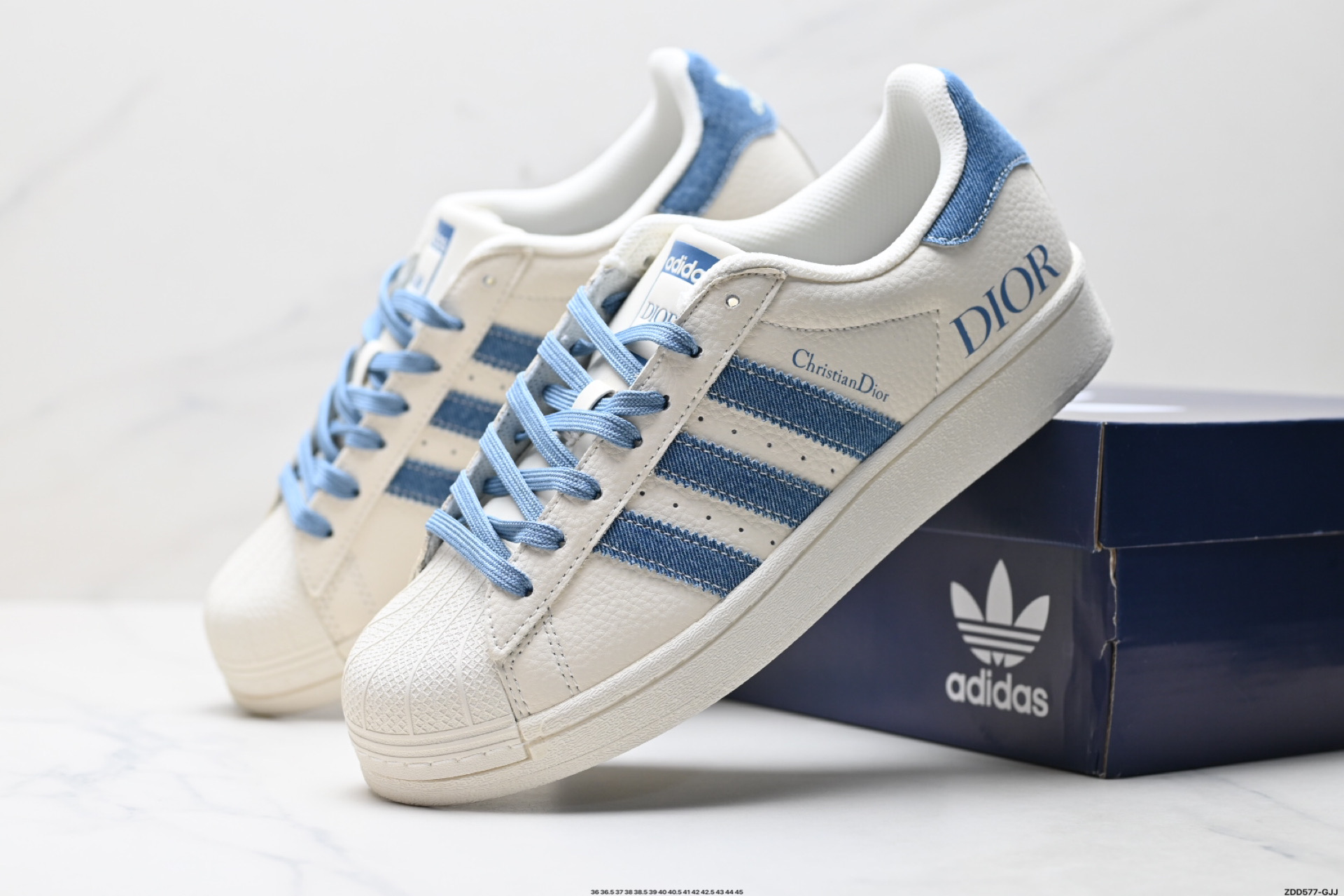 Adidas Originals Superstar 阿迪达斯 三叶草 贝壳头’DIY’系列低帮经典百搭休闲运动板鞋 AD8010 Adidas Originals Superstar 阿迪达斯 三叶草 贝壳头’DIY’系列低帮经典百搭休闲运动板鞋 AD8010