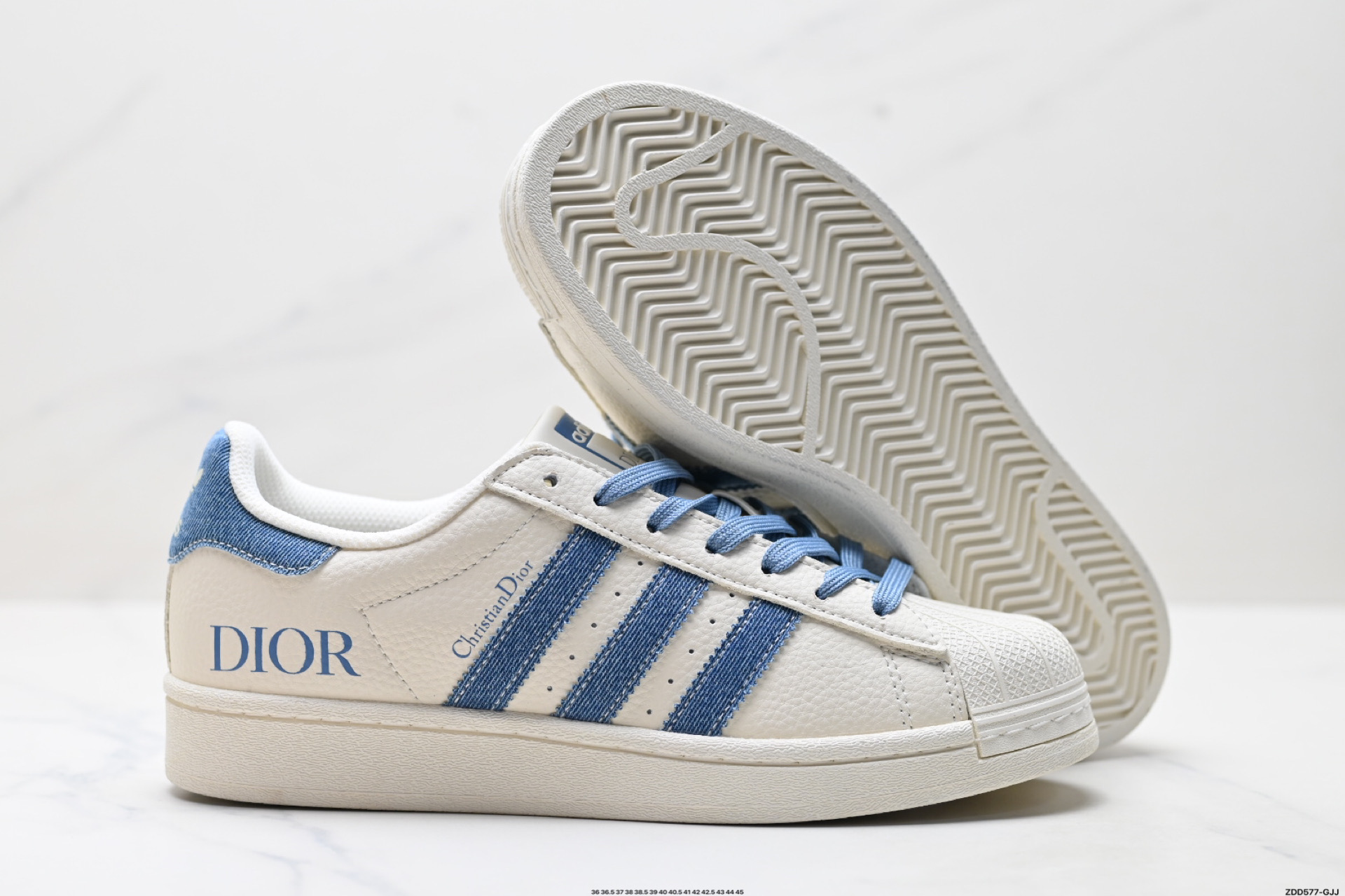 Adidas Originals Superstar 阿迪达斯 三叶草 贝壳头’DIY’系列低帮经典百搭休闲运动板鞋 AD8010 Adidas Originals Superstar 阿迪达斯 三叶草 贝壳头’DIY’系列低帮经典百搭休闲运动板鞋 AD8010