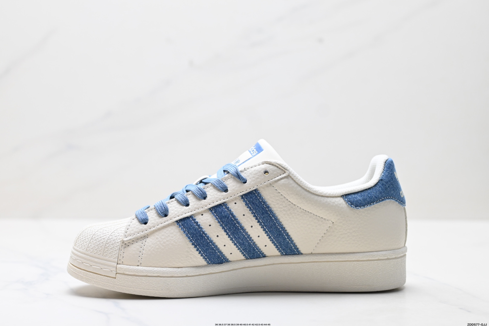 Adidas Originals Superstar 阿迪达斯 三叶草 贝壳头’DIY’系列低帮经典百搭休闲运动板鞋 AD8010 Adidas Originals Superstar 阿迪达斯 三叶草 贝壳头’DIY’系列低帮经典百搭休闲运动板鞋 AD8010