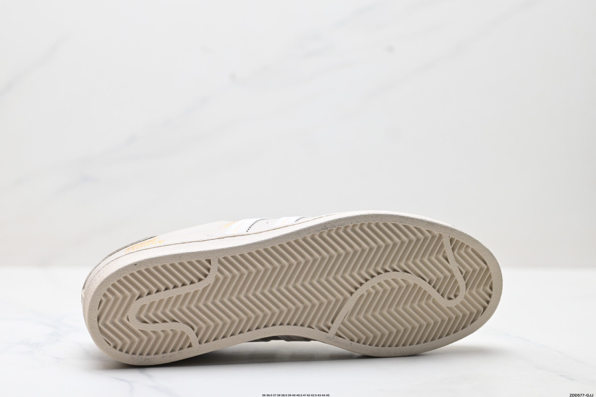 Adidas Originals Superstar 阿迪达斯 三叶草 贝壳头’DIY’系列低帮经典百搭休闲运动板鞋 SD6811 Adidas Originals Superstar 阿迪达斯 三叶草 贝壳头’DIY’系列低帮经典百搭休闲运动板鞋 SD6811