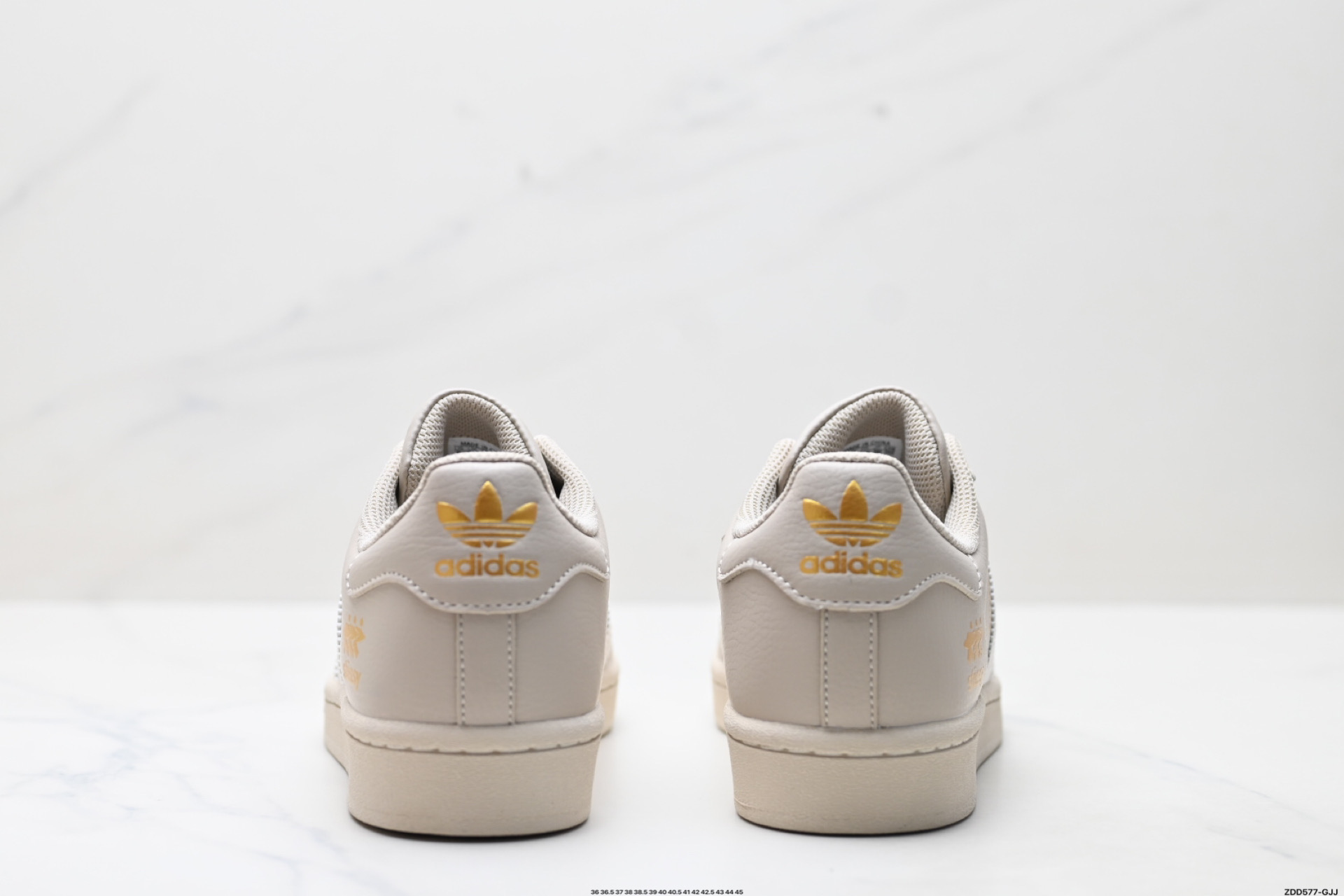 Adidas Originals Superstar 阿迪达斯 三叶草 贝壳头’DIY’系列低帮经典百搭休闲运动板鞋 SD6811 Adidas Originals Superstar 阿迪达斯 三叶草 贝壳头’DIY’系列低帮经典百搭休闲运动板鞋 SD6811