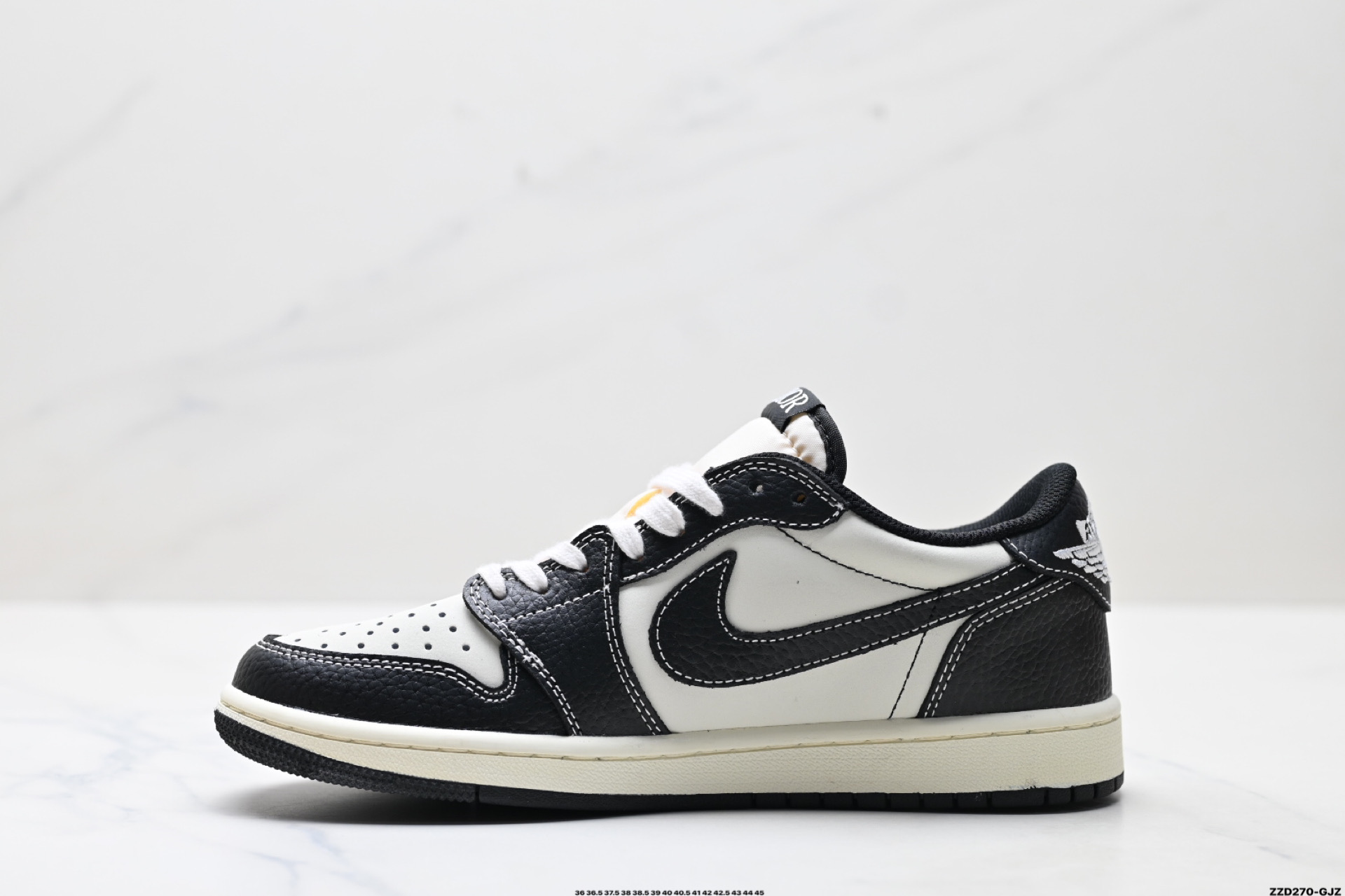 Nike Air Jordan 1 x Travis Scott AJ1倒勾 乔一倒钩 ‘DIY’定制 耐克 低帮文化篮球鞋 XZ5749-003