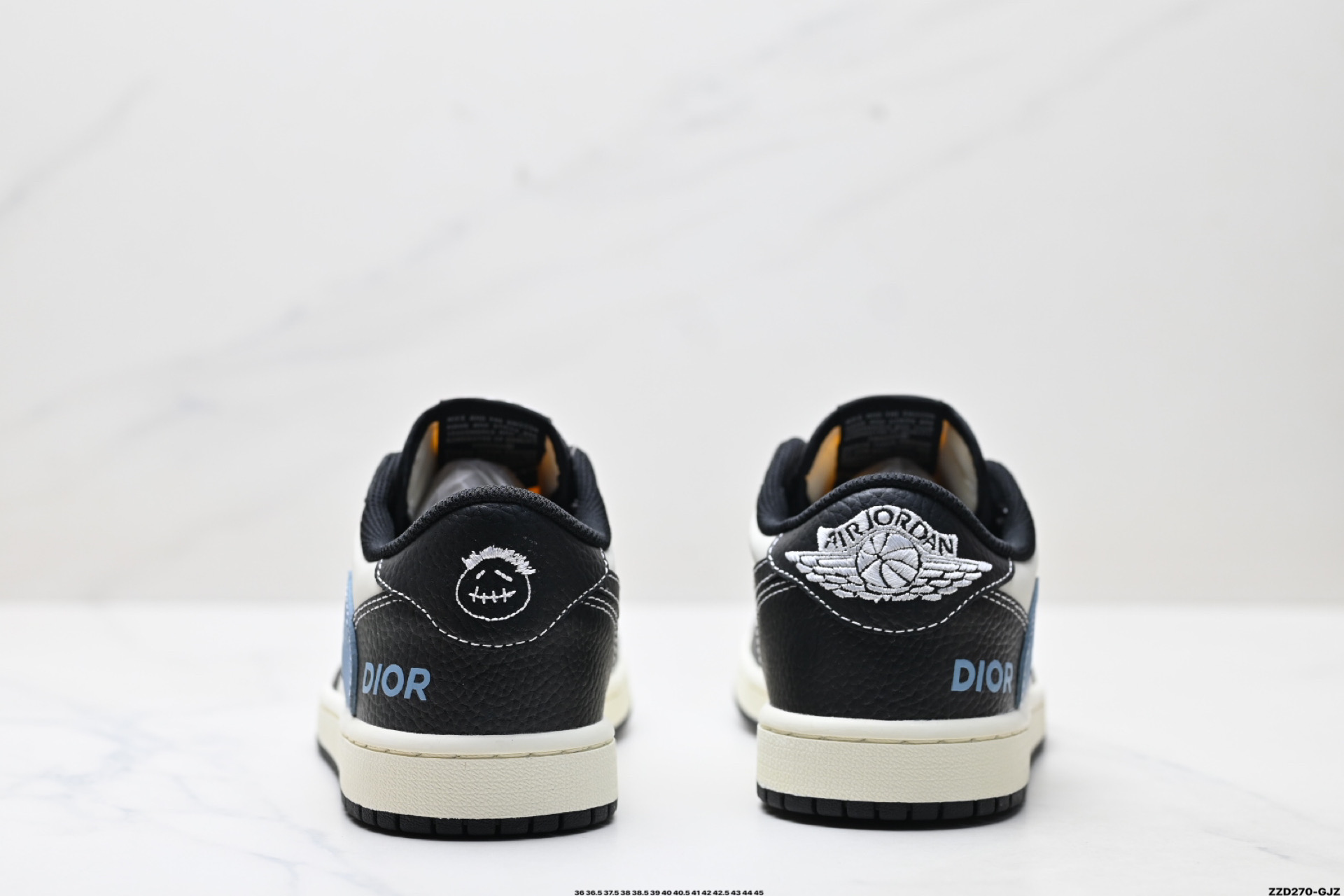 Nike Air Jordan 1 x Travis Scott AJ1倒勾 乔一倒钩 ‘DIY’定制 耐克 低帮文化篮球鞋 XZ5749-003