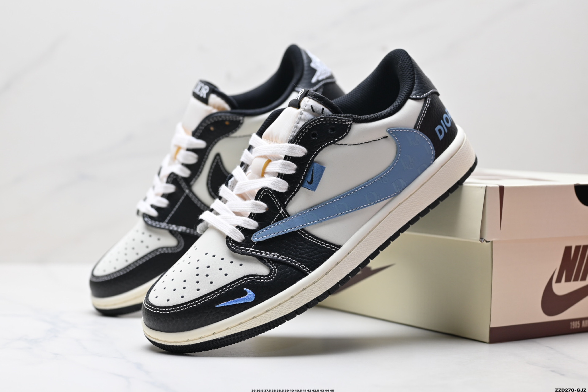 Nike Air Jordan 1 x Travis Scott AJ1倒勾 乔一倒钩 ‘DIY’定制 耐克 低帮文化篮球鞋 XZ5749-003