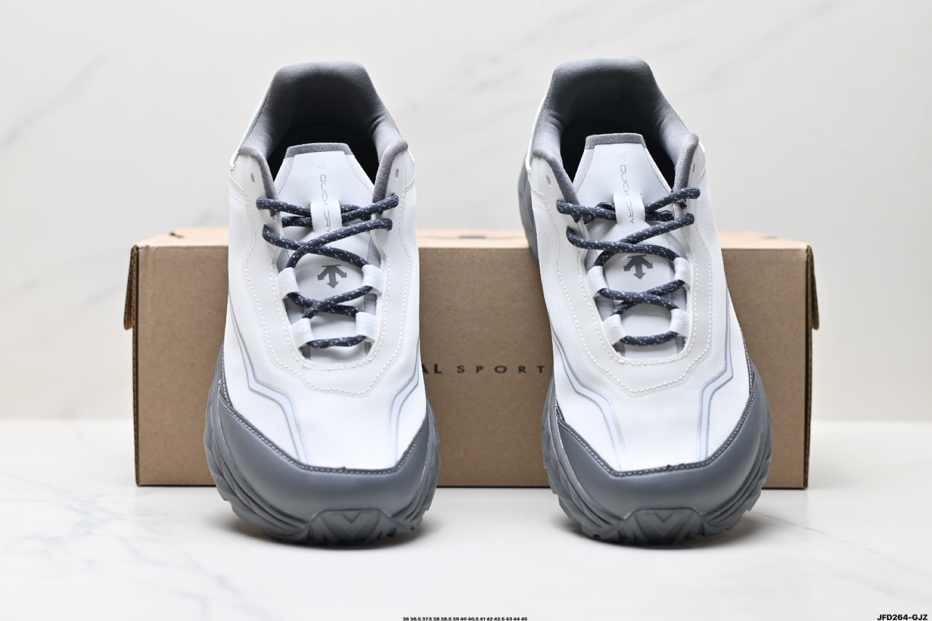 迪桑特DESCENTE Terrain D 舒适 防滑耐磨 低帮 生活休闲鞋 SQ123LCR34