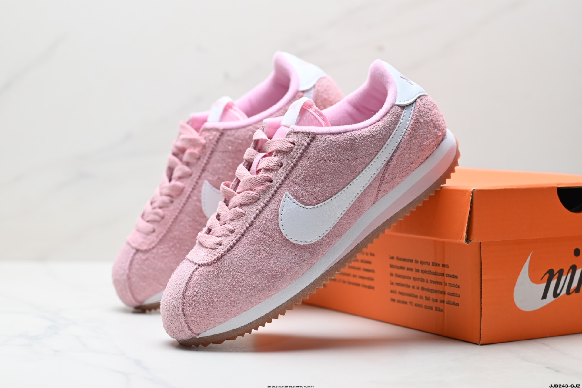 Nike Classic Cortez 耐克经典轻便舒适男子阿甘鞋休闲跑步鞋运动鞋  FJ2530-600