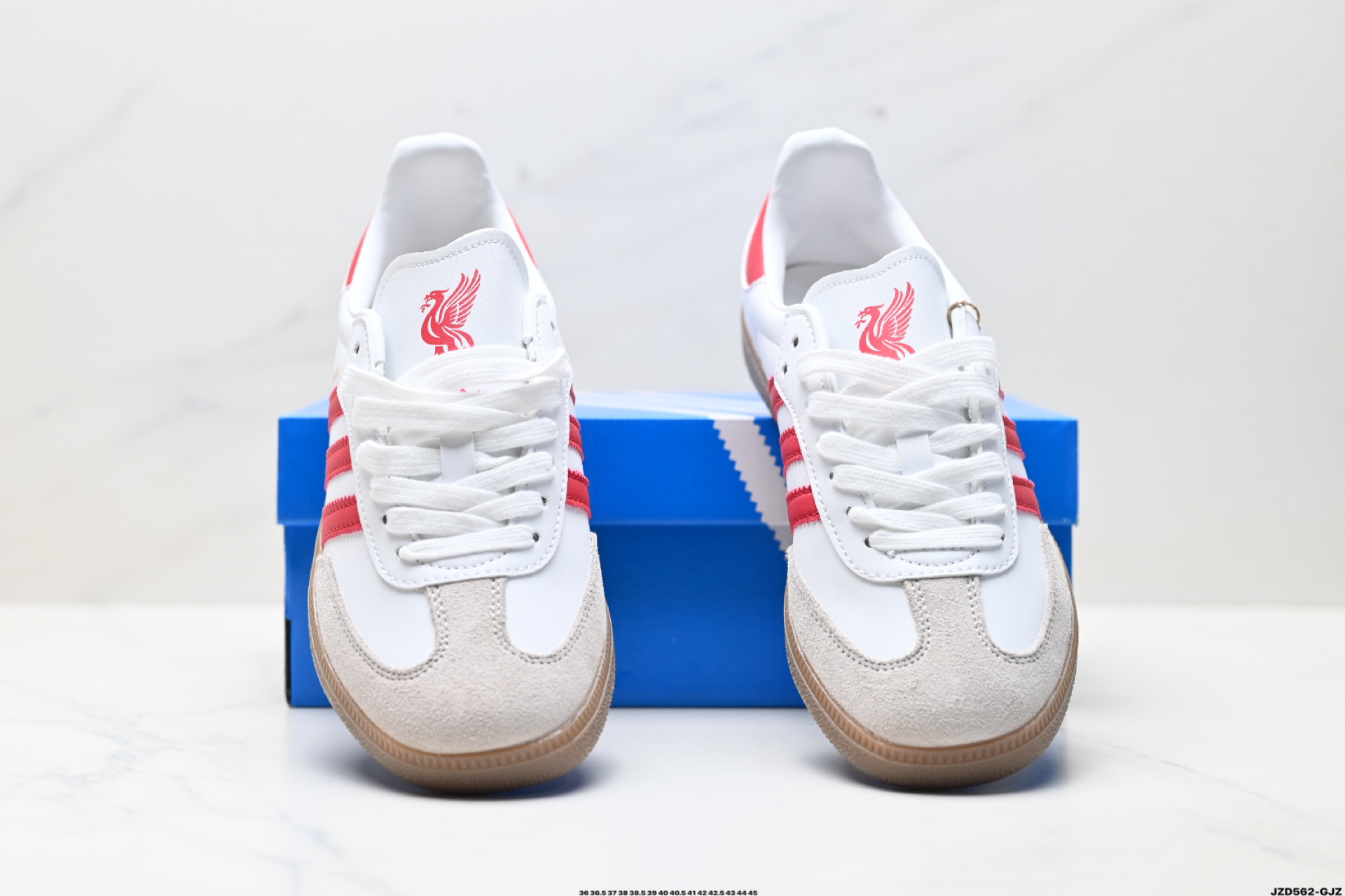 Adidas Originals Samba 桑巴舞系列阿迪达斯 三叶草 绅士德训足球风百搭低帮休闲运动板鞋 JQ4041