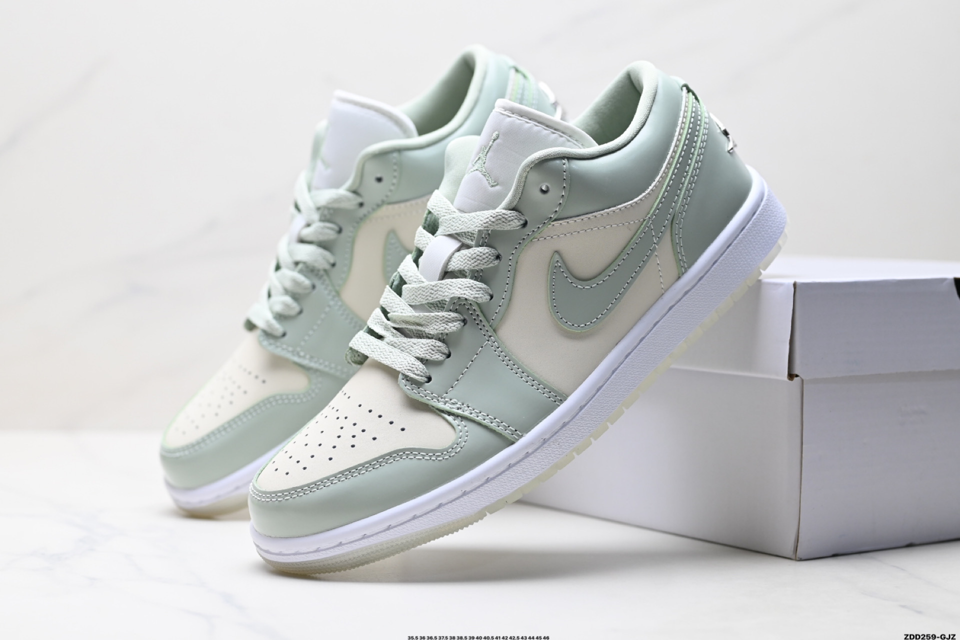 Nike Air Jordan 1 Low AJ1乔1低帮休闲板鞋 HF4078-100 Nike Air Jordan 1 Low AJ1乔1低帮休闲板鞋 HF4078-100