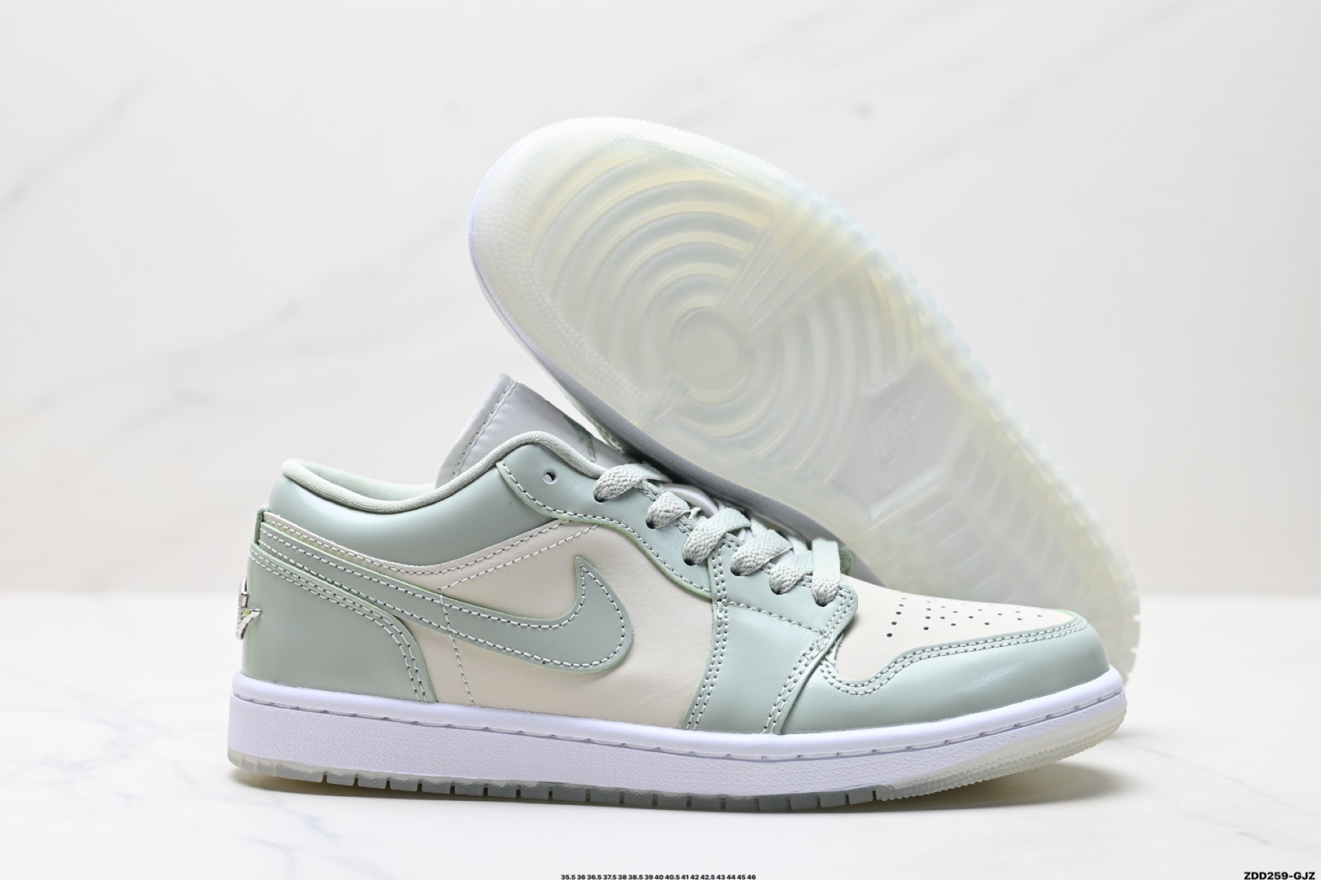 Nike Air Jordan 1 Low AJ1乔1低帮休闲板鞋 HF4078-100 Nike Air Jordan 1 Low AJ1乔1低帮休闲板鞋 HF4078-100