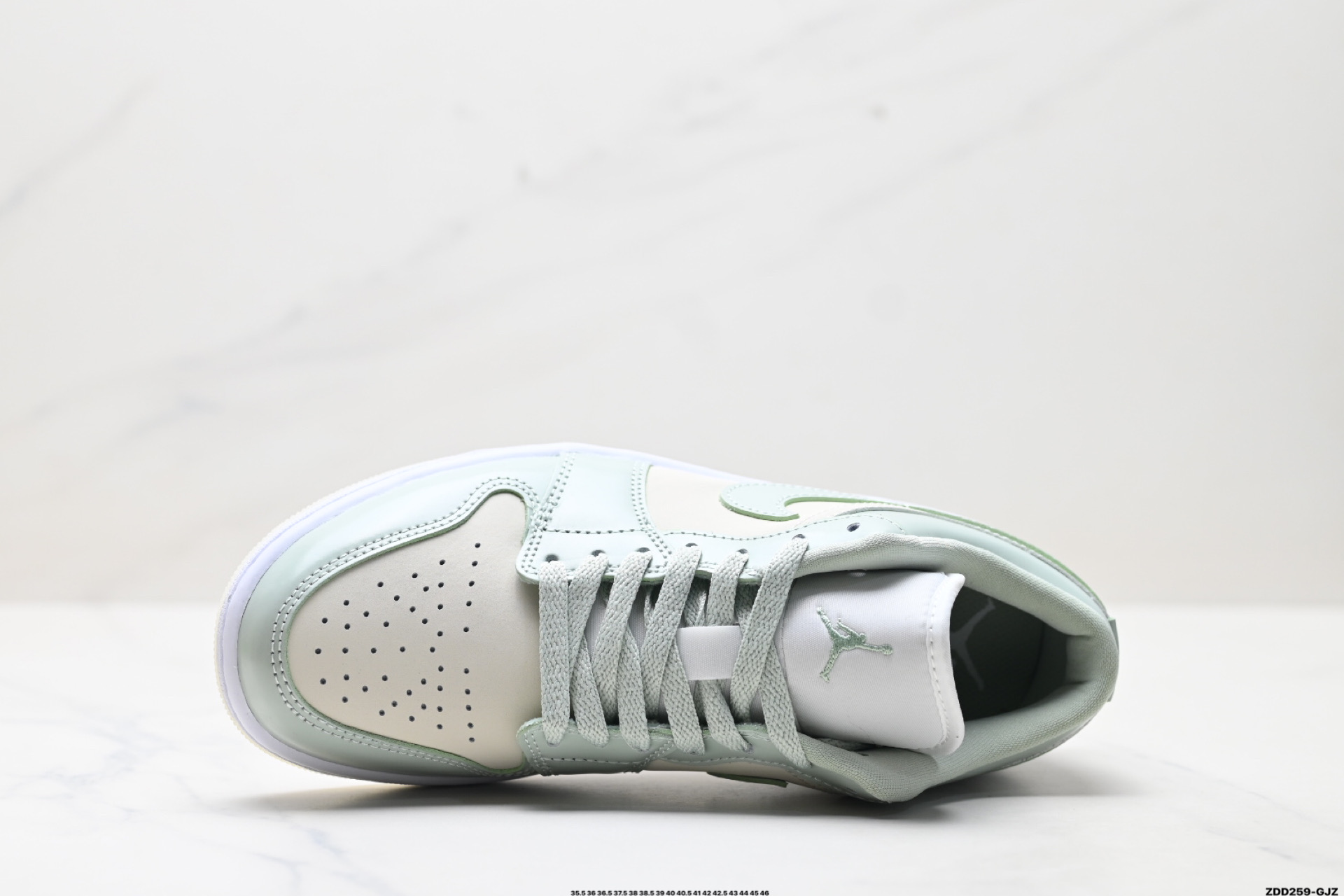 Nike Air Jordan 1 Low AJ1乔1低帮休闲板鞋 HF4078-100 Nike Air Jordan 1 Low AJ1乔1低帮休闲板鞋 HF4078-100