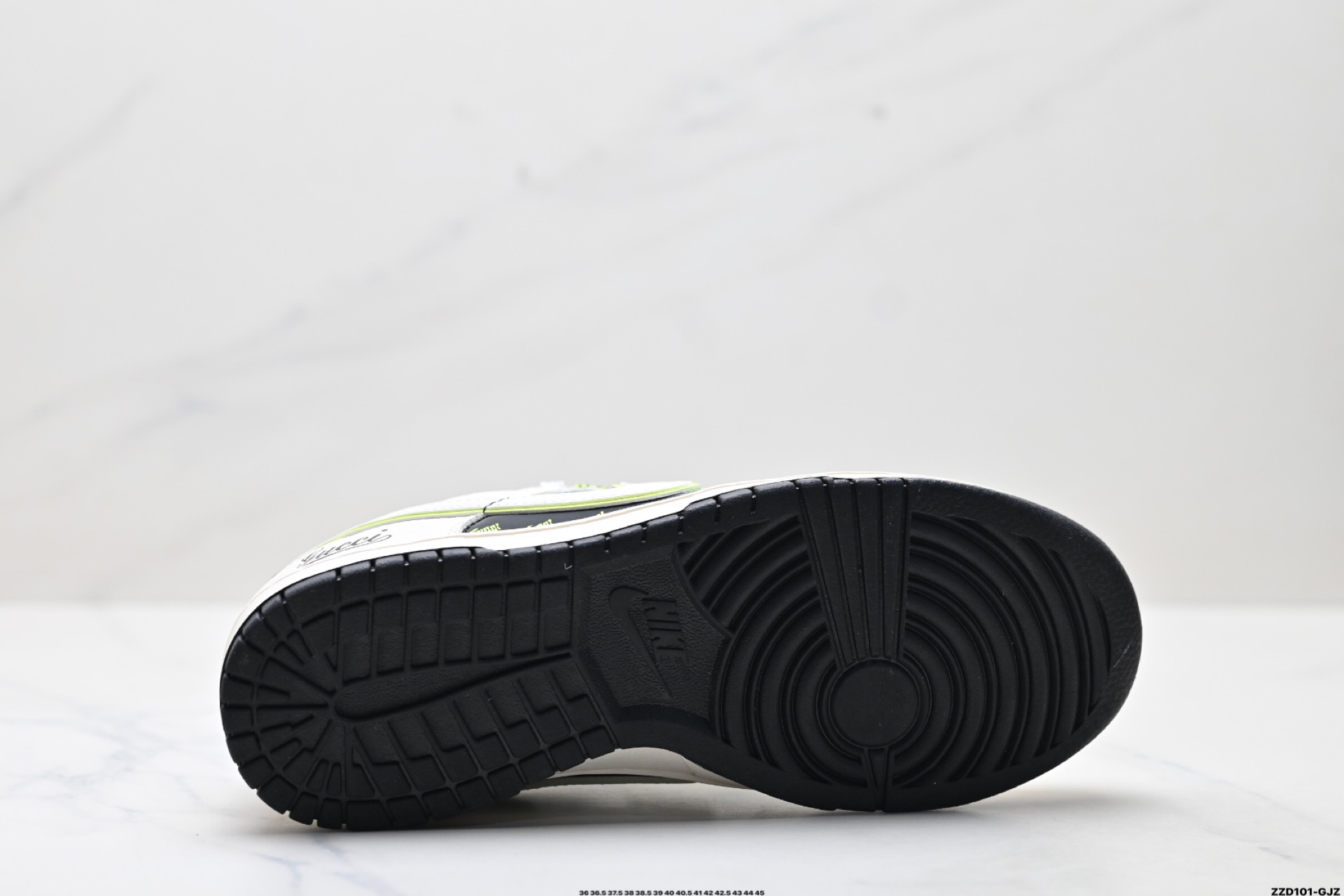 Nike Dunk Low Retro ‘DIY高端定制’耐克 低帮休闲运动板鞋  HS8068-033