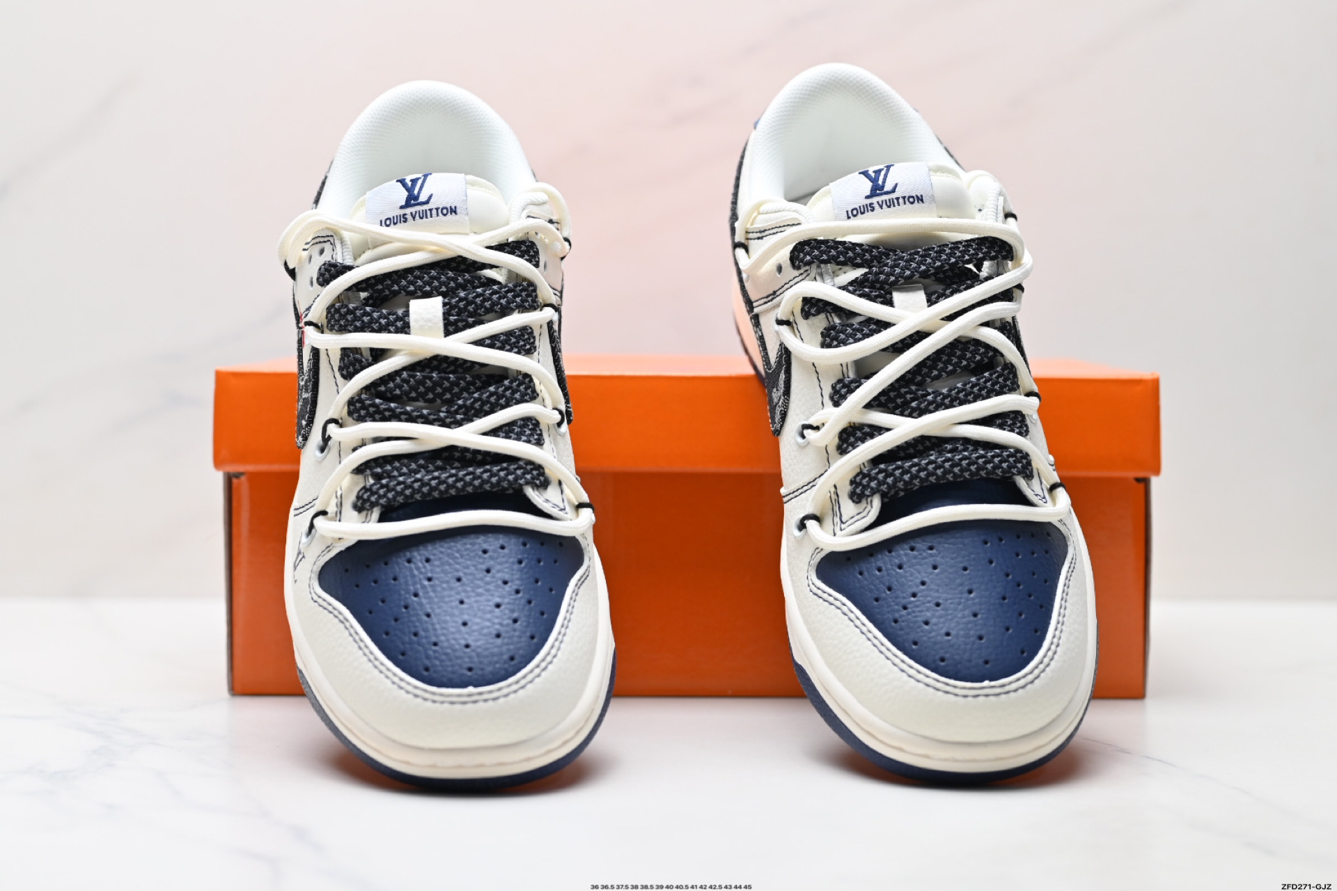 Nike Dunk Low Retro ‘DIY高端定制’耐克 低帮休闲运动板鞋 FC1688-220 Nike Dunk Low Retro ‘DIY高端定制’耐克 低帮休闲运动板鞋 FC1688-220