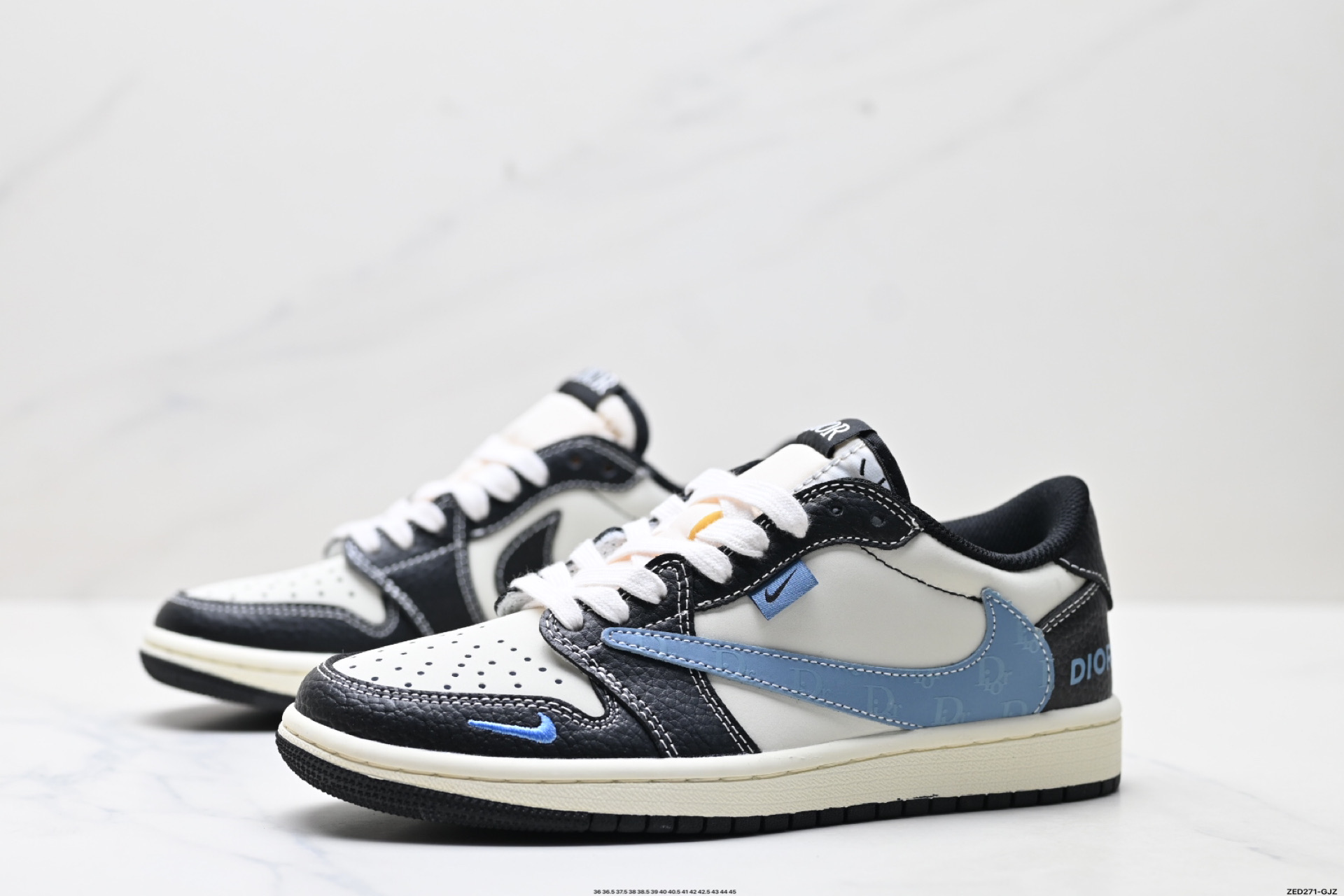 Nike Air Jordan 1 x Travis Scott AJ1倒勾 乔一倒钩 ‘DIY’定制 耐克 低帮文化篮球鞋  XZ5749-003