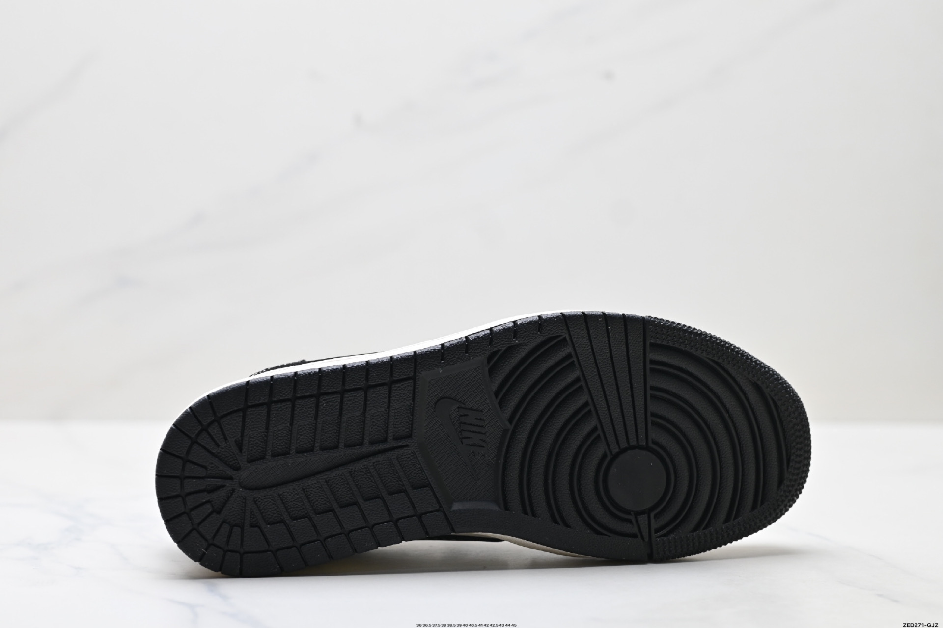 Nike Air Jordan 1 x Travis Scott AJ1倒勾 乔一倒钩 ‘DIY’定制 耐克 低帮文化篮球鞋  XS7089-601