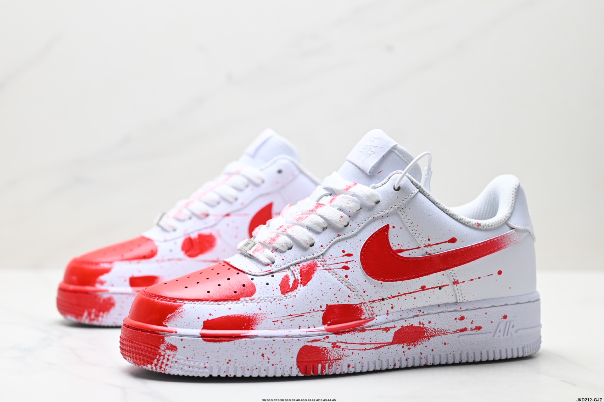耐克Nike AIR FORCE 1‘07 空军一号低帮百搭休闲运动板鞋 CW2288-111