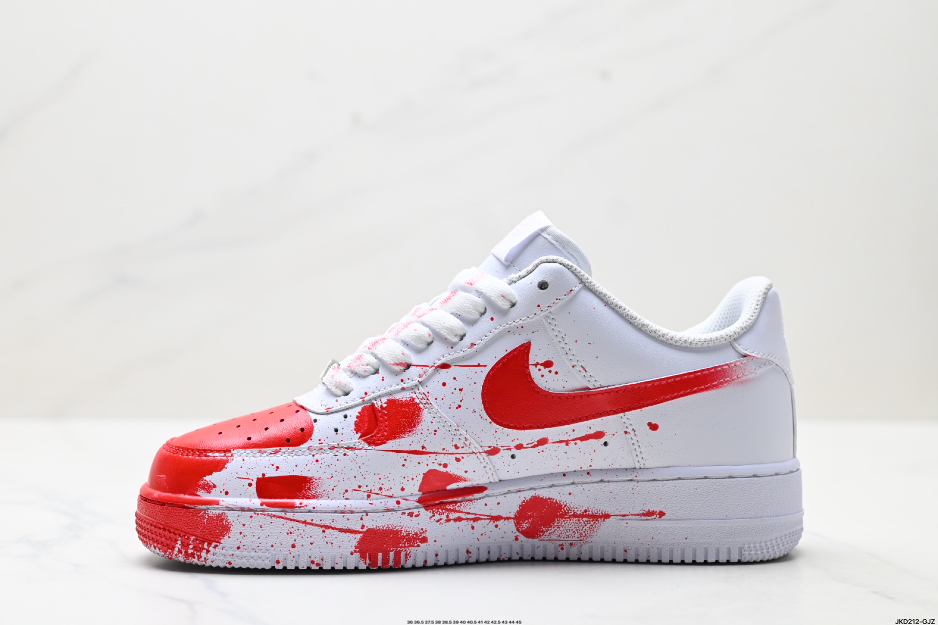 耐克Nike AIR FORCE 1‘07 空军一号低帮百搭休闲运动板鞋 CW2288-111