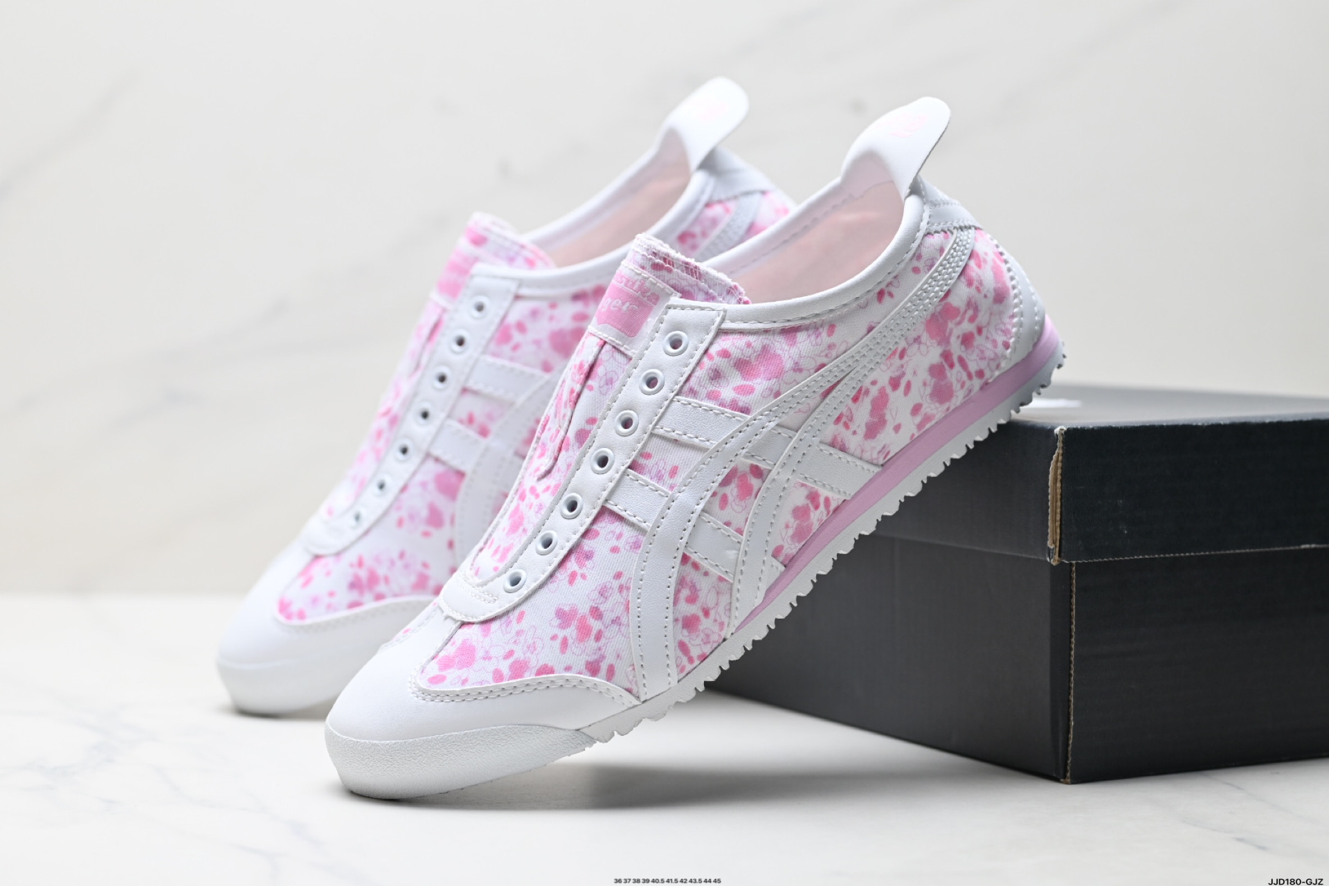Onitsuka Tiger鬼塚虎 MEXICO 66 织物牛皮革 花卉图案 潮流百搭 轻便 低帮 生活休闲鞋 1182A071-700