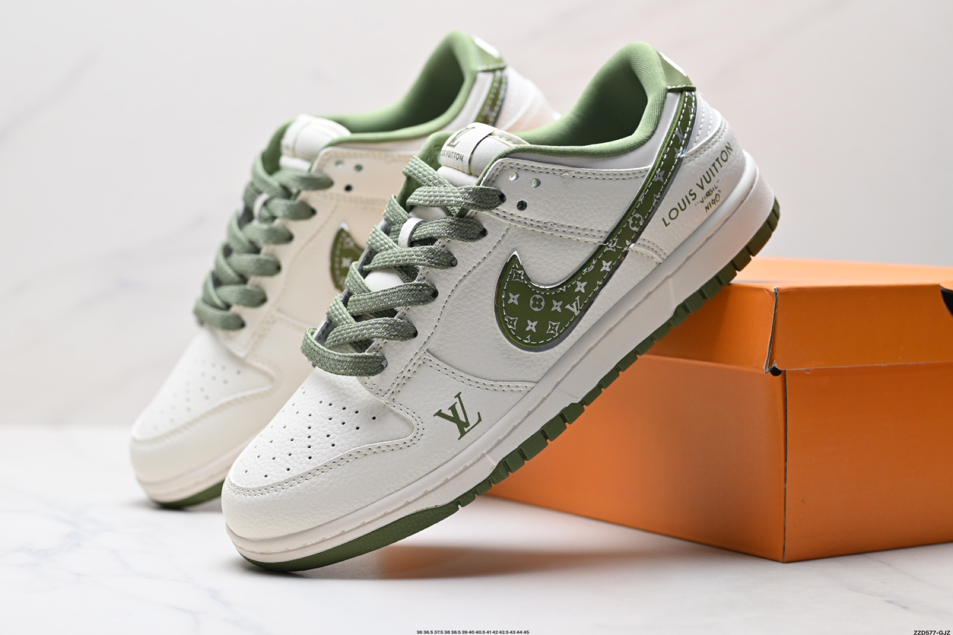 Nike Dunk Low Retro ‘DIY高端定制’耐克 低帮休闲运动板鞋 JY6988-108 Nike Dunk Low Retro ‘DIY高端定制’耐克 低帮休闲运动板鞋 JY6988-108