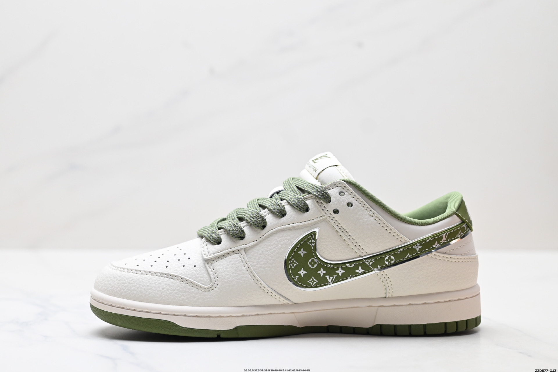 Nike Dunk Low Retro ‘DIY高端定制’耐克 低帮休闲运动板鞋 JY6988-108 Nike Dunk Low Retro ‘DIY高端定制’耐克 低帮休闲运动板鞋 JY6988-108
