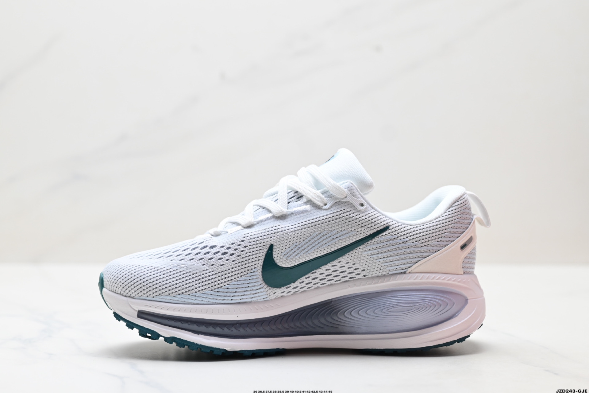 💰170
公司级✅Nike VOMERO 18 耐克 舒适减震防滑 低帮跑步鞋
全掌ReactX泡绵中底 前掌和后跟还配备了Air Zoom气垫单元 据说跑起来更快更舒适哦 这次最大的升级点 首次引入了ReactX泡绵
货号:HM6804-103
尺码:36 36.5 37.5 38 38.5 39 40 40.5 41 42 42.5 43 44 45
ID:JZD243-GJE