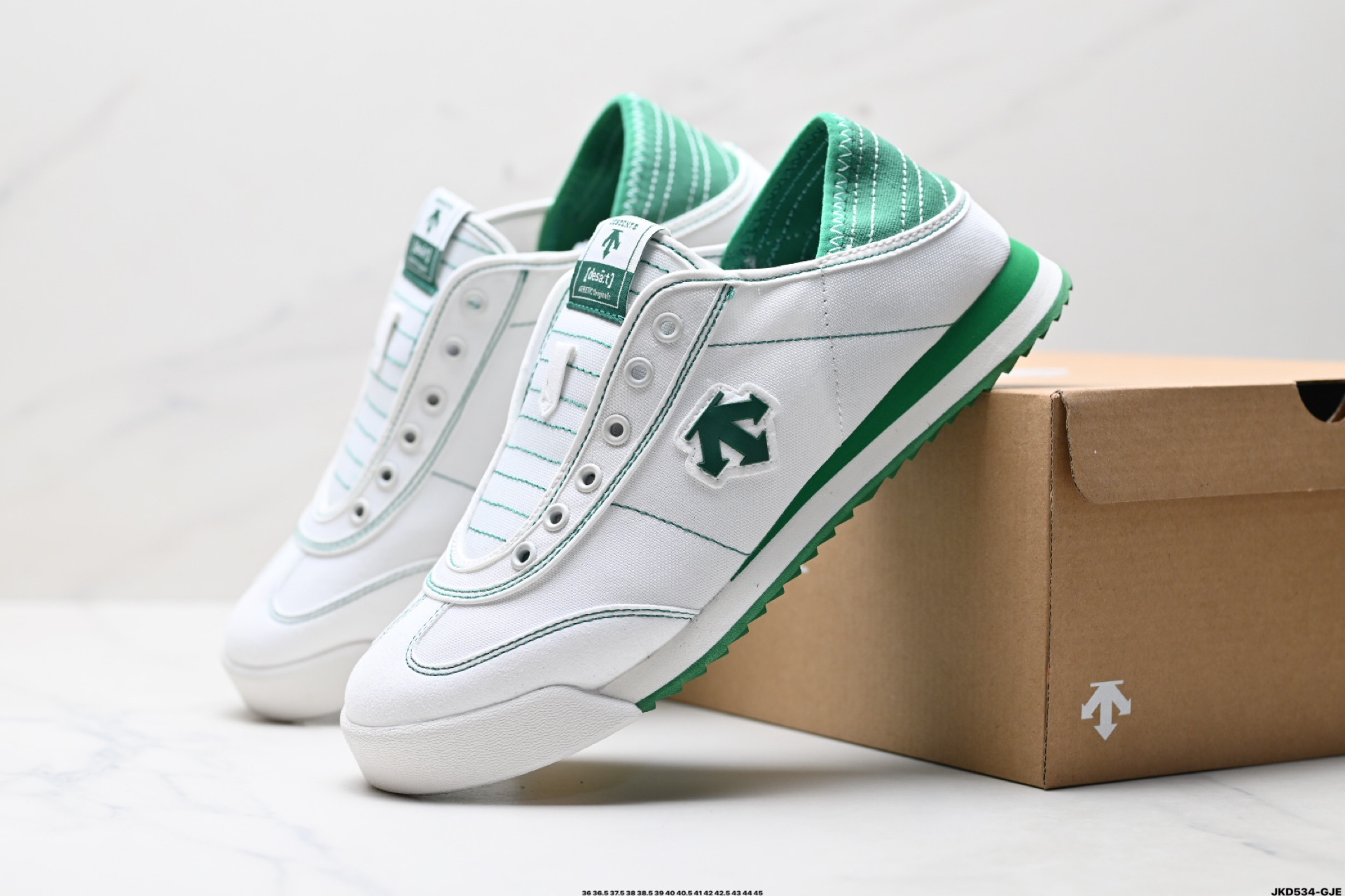 DESCENTE迪桑特CHRON TEMPO REPLICA 系列CHRON复古运动休闲鞋 D5231LSN27