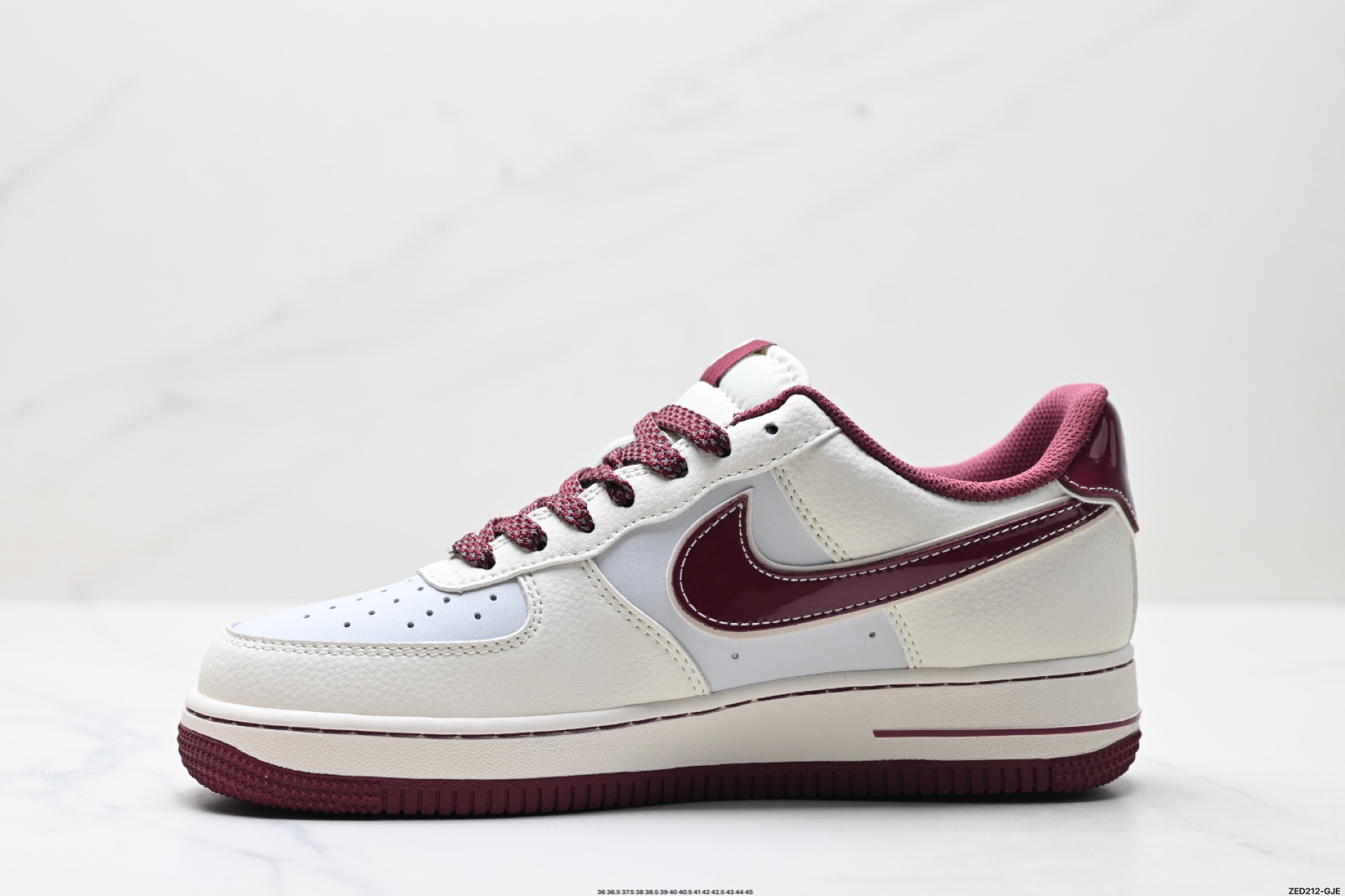NIKE AIR FORCE 1‘07 LV8 XS1958-610