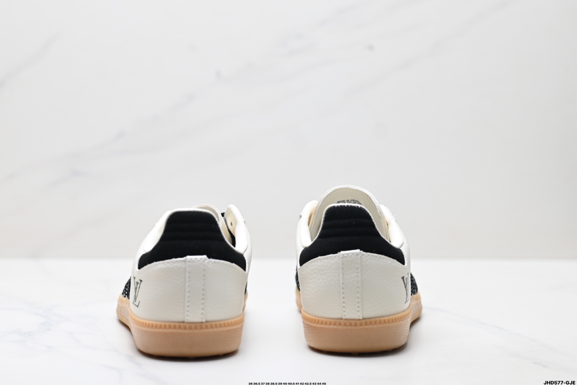 Adidas Originals Samba OG ‘DIY’桑巴舞系列 阿迪达斯 三叶草绅士德训足球风百搭低帮休闲运动板鞋  DX0003