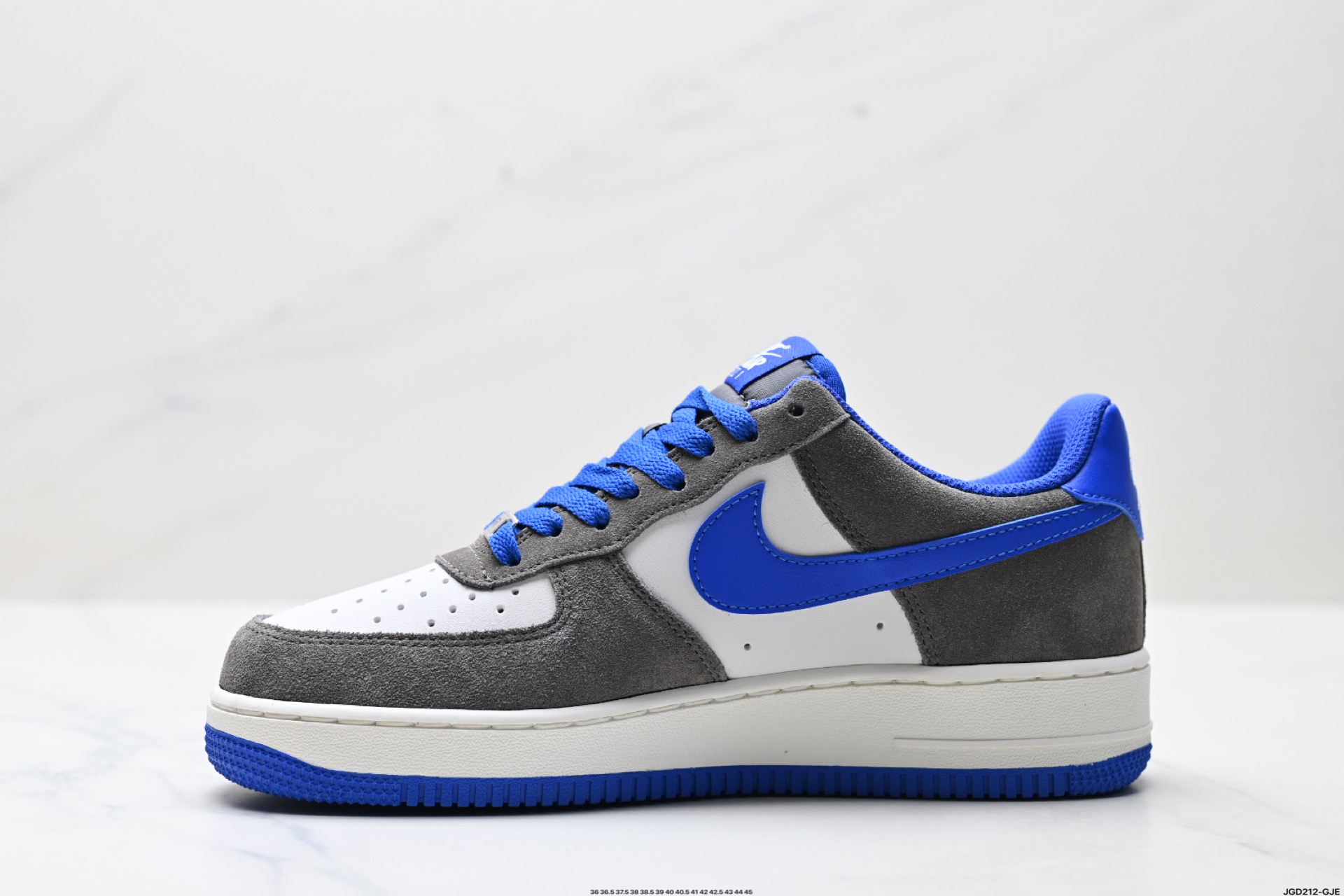 NIKE AIR FORCE 1‘07 LV8  FQ8714-200