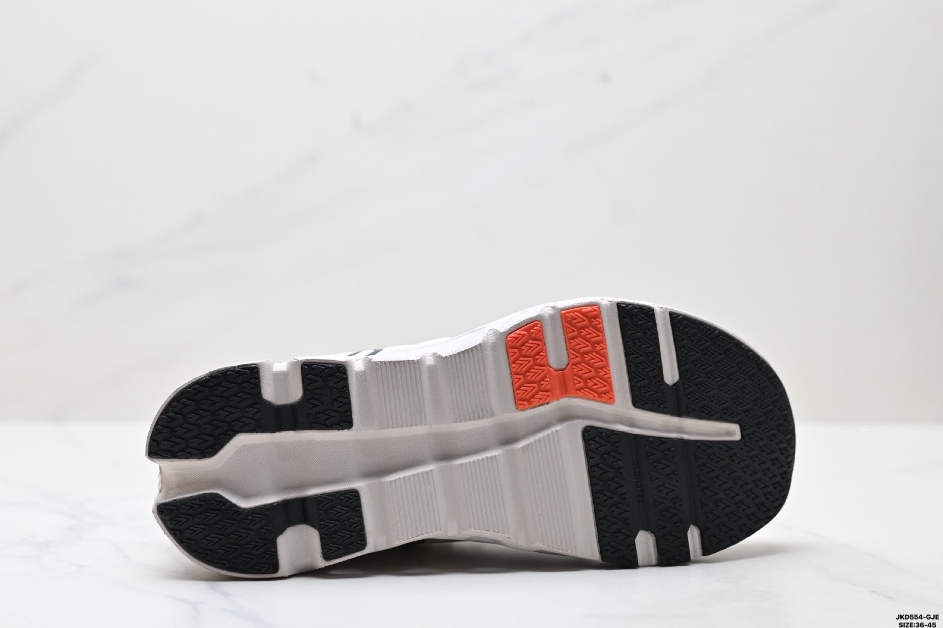 On Cloudrunner 2 昂跑 户外街头机能风新兴品牌轻便中帮跑步鞋