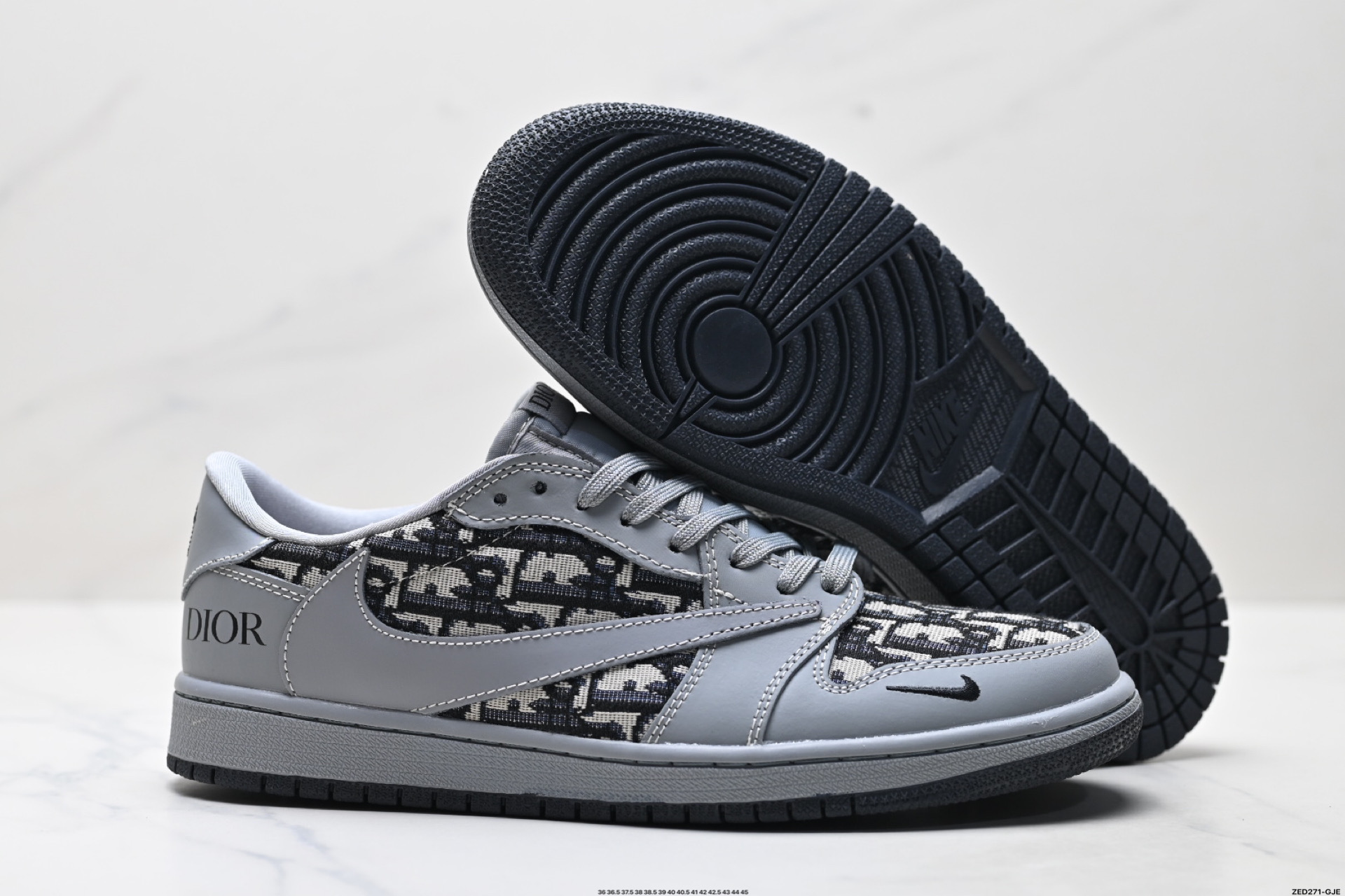 Nike Air Jordan 1 x Travis Scott AJ1倒勾 乔一倒钩 ‘DIY’定制 耐克 低帮文化篮球鞋  LD2025-031