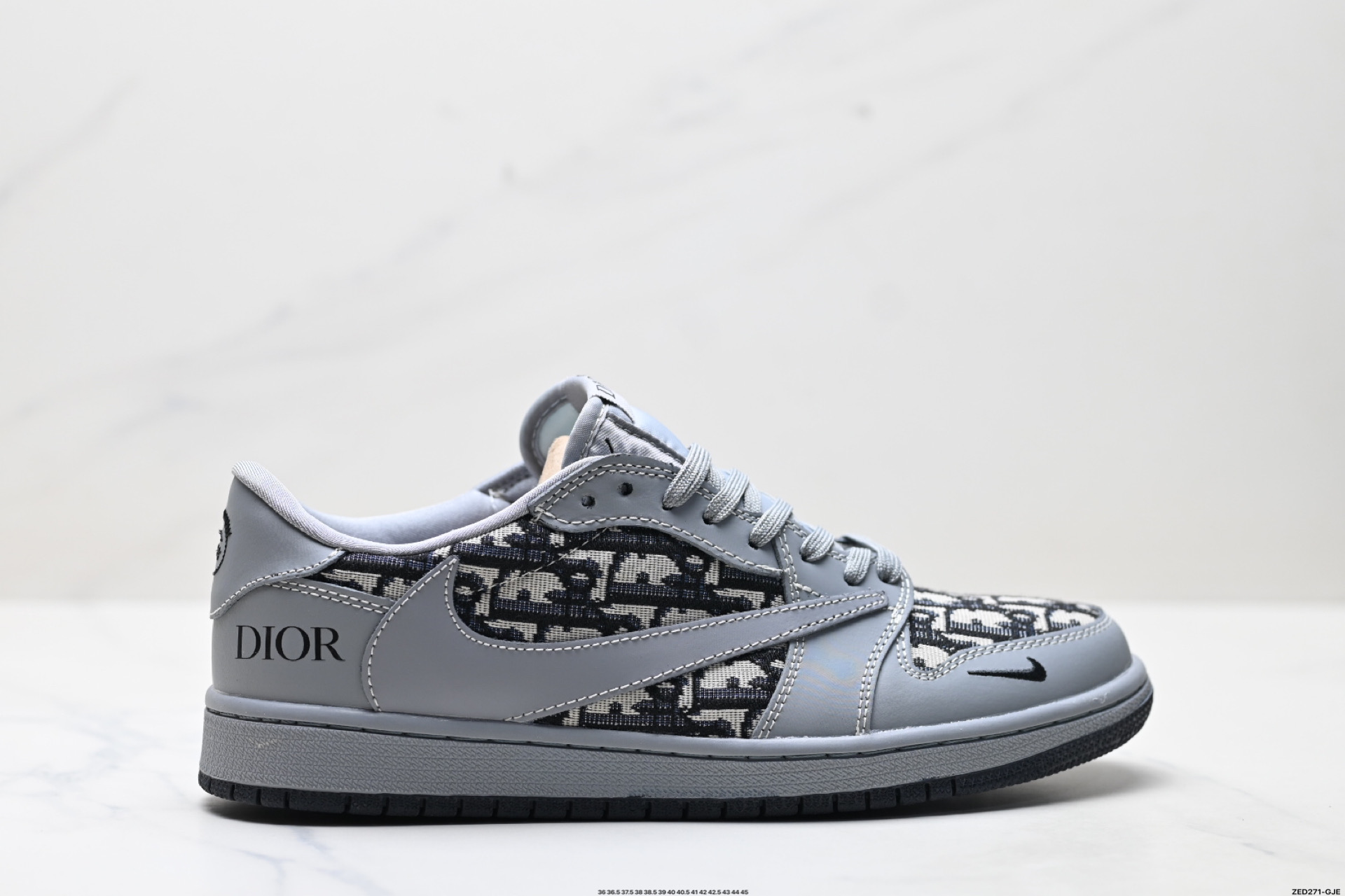 Nike Air Jordan 1 x Travis Scott AJ1倒勾 乔一倒钩 ‘DIY’定制 耐克 低帮文化篮球鞋  LD2025-031