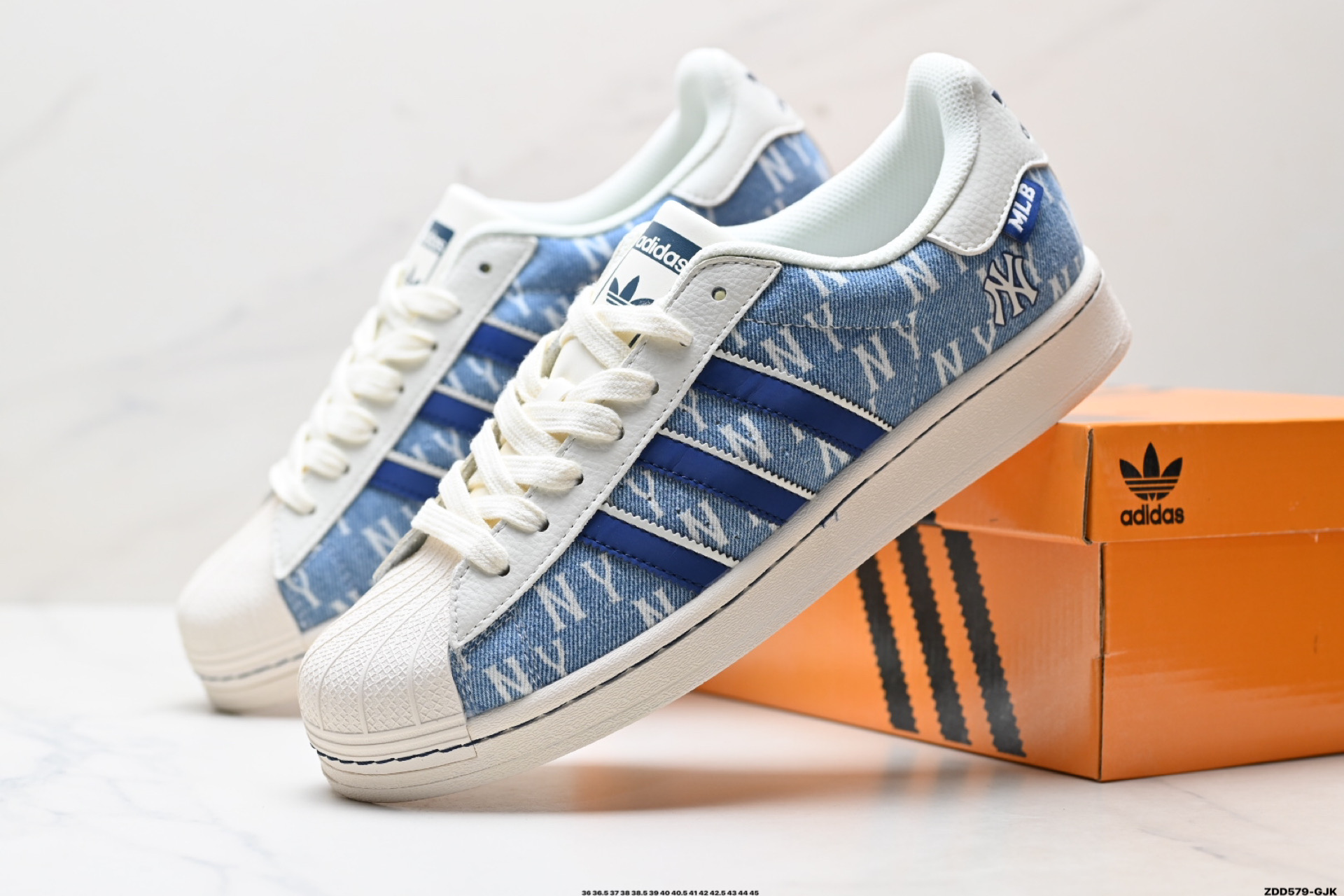 Adidas Originals Superstar 阿迪达斯 三叶草 贝壳头’DIY’系列低帮经典百搭休闲运动板鞋 HS3089 Adidas Originals Superstar 阿迪达斯 三叶草 贝壳头’DIY’系列低帮经典百搭休闲运动板鞋 HS3089