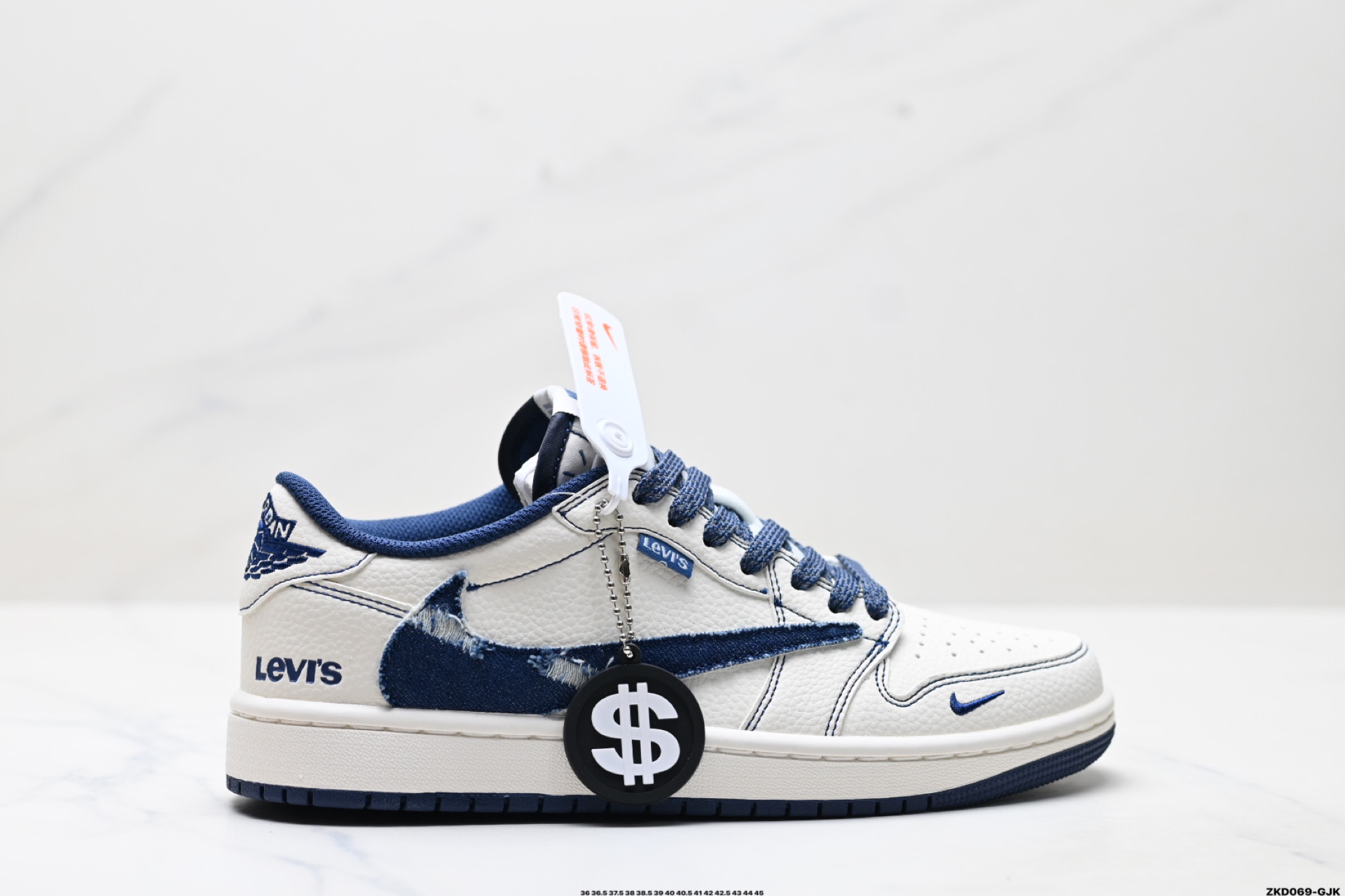 Nike Air Jordan 1 x Travis Scott AJ1倒勾 乔一倒钩 ‘DIY’定制 耐克 低帮文化篮球鞋  LE2436-136