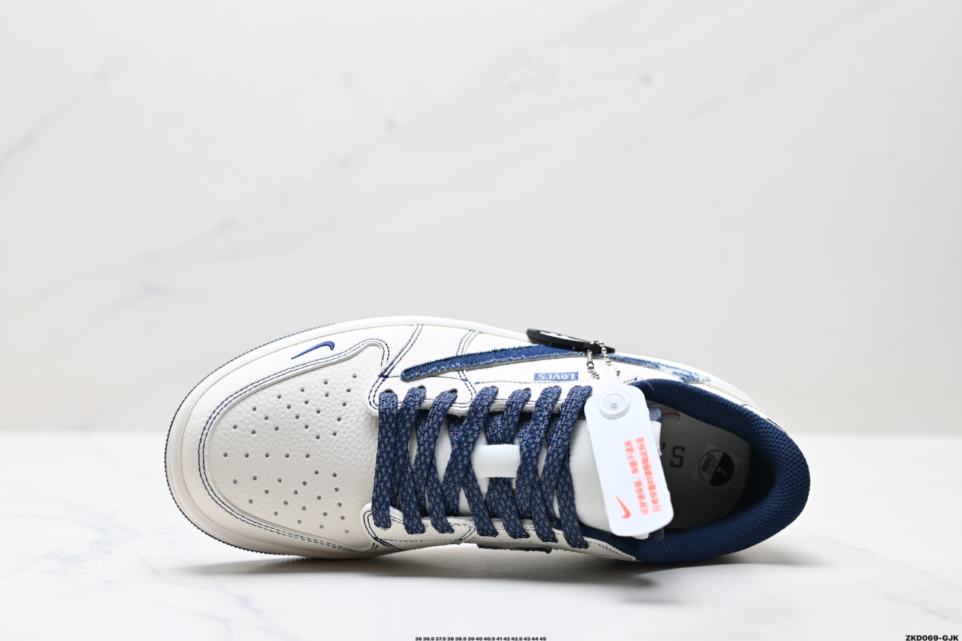 Nike Air Jordan 1 x Travis Scott AJ1倒勾 乔一倒钩 ‘DIY’定制 耐克 低帮文化篮球鞋  LE2436-136