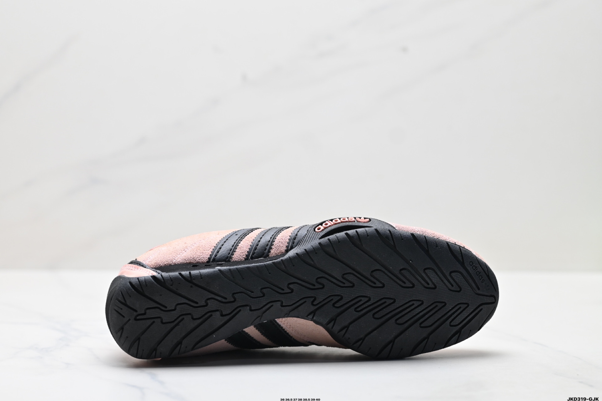 Adidas originals ADIRACER 潮流运动防滑耐磨 阿迪达斯低帮休闲跑步鞋 JS0299 Adidas originals ADIRACER 潮流运动防滑耐磨 阿迪达斯低帮休闲跑步鞋 JS0299