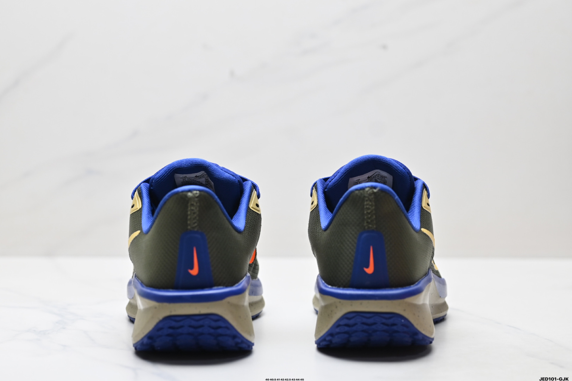 💰170
公司级✅Nike Quest 6极速6代网面透气 时尚休闲跑步鞋 
简约高科技设计采用多层材料 为双足带来凉爽感受和稳固体验时尚鞋面搭配中足包覆设计 
提供稳固贴合感 一层网眼布材质 在跑步期间为你带来轻盈透气性能 同时展现利落外观 加高叠层设计 为每一步带来柔软缓震性能 具备出色抓地力与耐穿着性 舒适感出众 
官方货号:HQ3223-325
尺码:40 40.5 41 42 42.5 43 44 45
ID:JED101-GJK