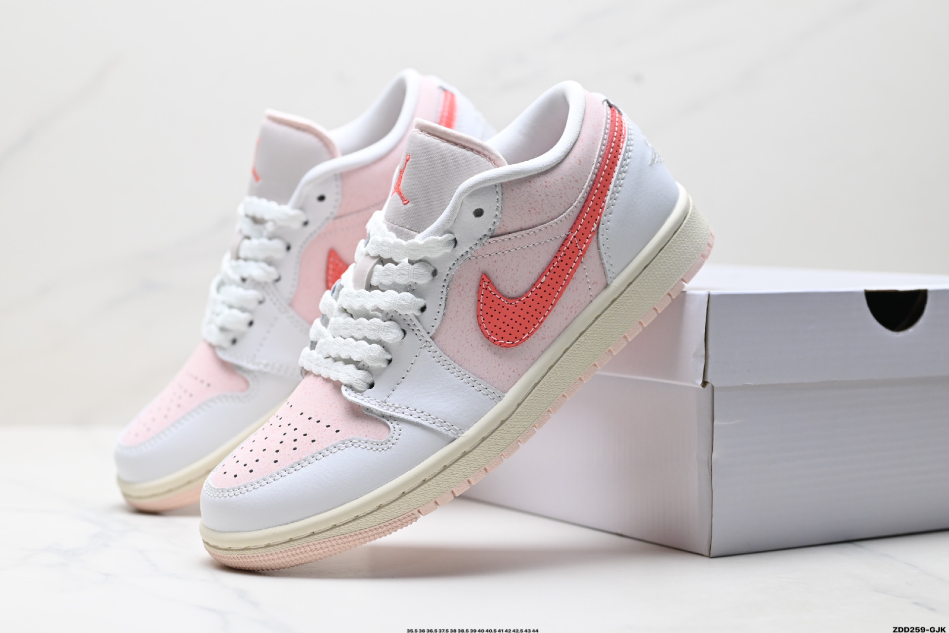 Nike Air Jordan 1 Low AJ1乔1低帮休闲板鞋 IB8156-133 Nike Air Jordan 1 Low AJ1乔1低帮休闲板鞋 IB8156-133