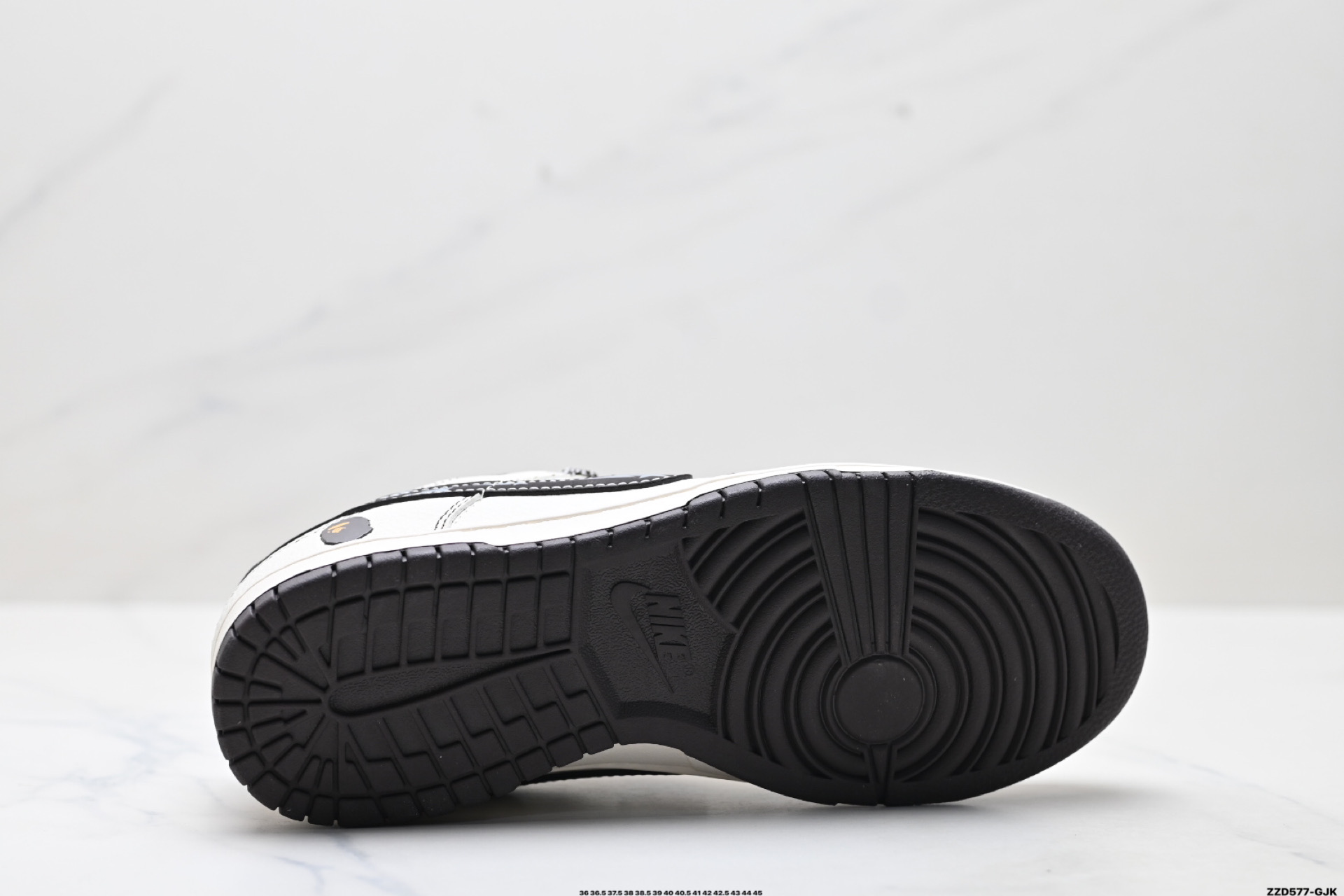 Nike Dunk Low Retro ‘DIY高端定制’耐克 低帮休闲运动板鞋  XF8698-080