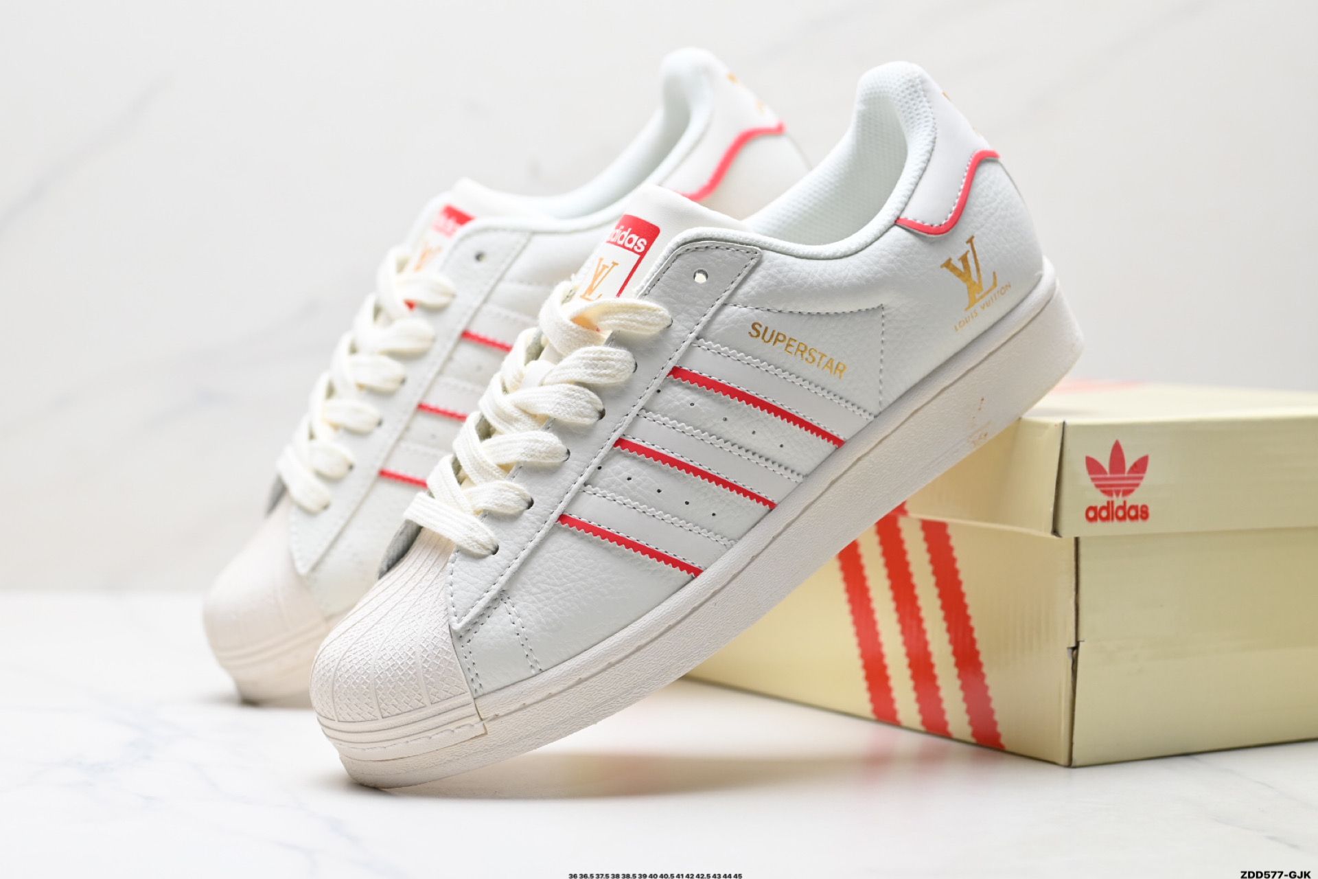 Adidas Originals Superstar 阿迪达斯 三叶草 贝壳头’DIY’系列低帮经典百搭休闲运动板鞋 SD6817 Adidas Originals Superstar 阿迪达斯 三叶草 贝壳头’DIY’系列低帮经典百搭休闲运动板鞋 SD6817