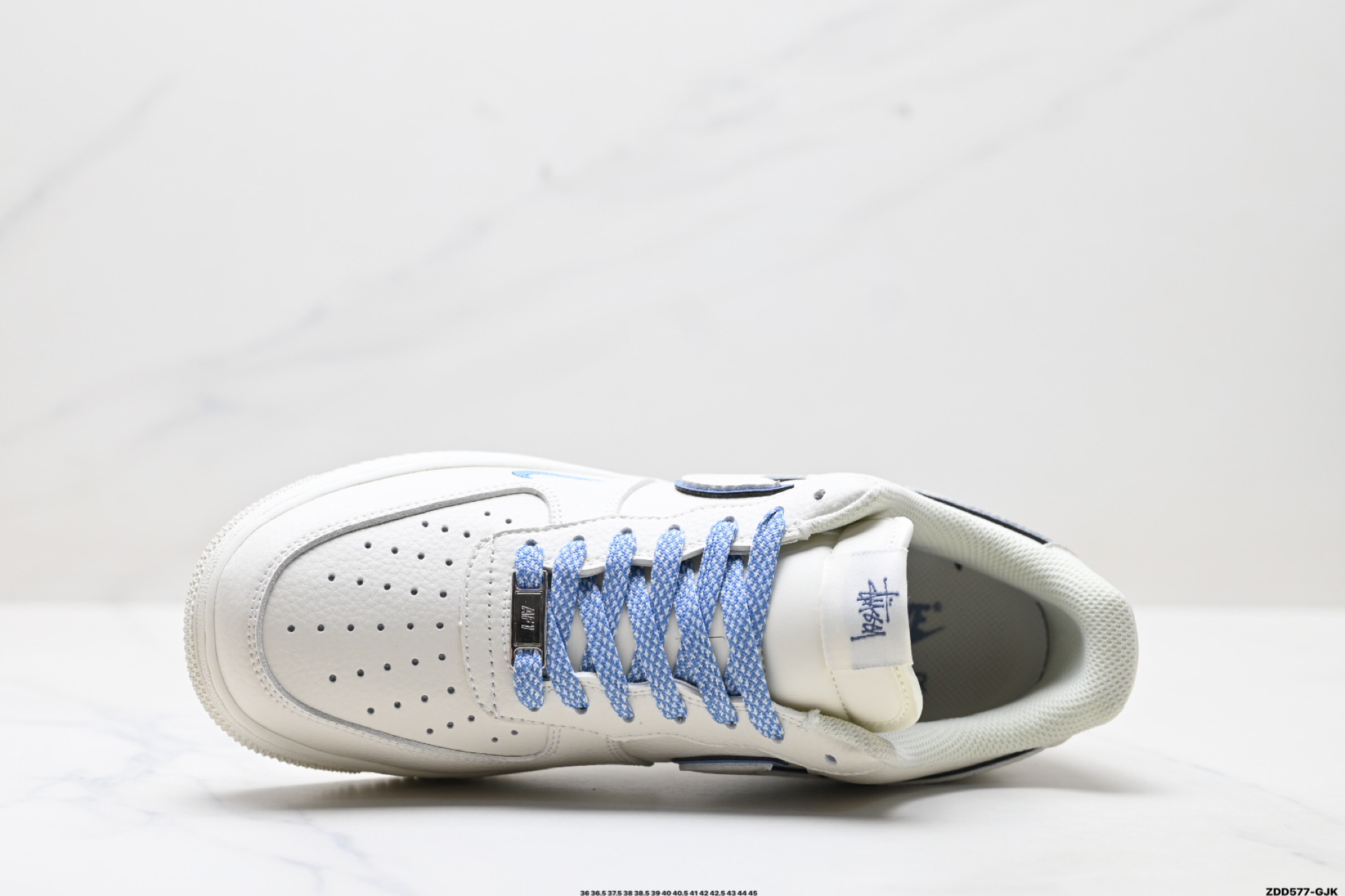 NIKE AIR FORCE 1‘07 LV8  CS5288-019