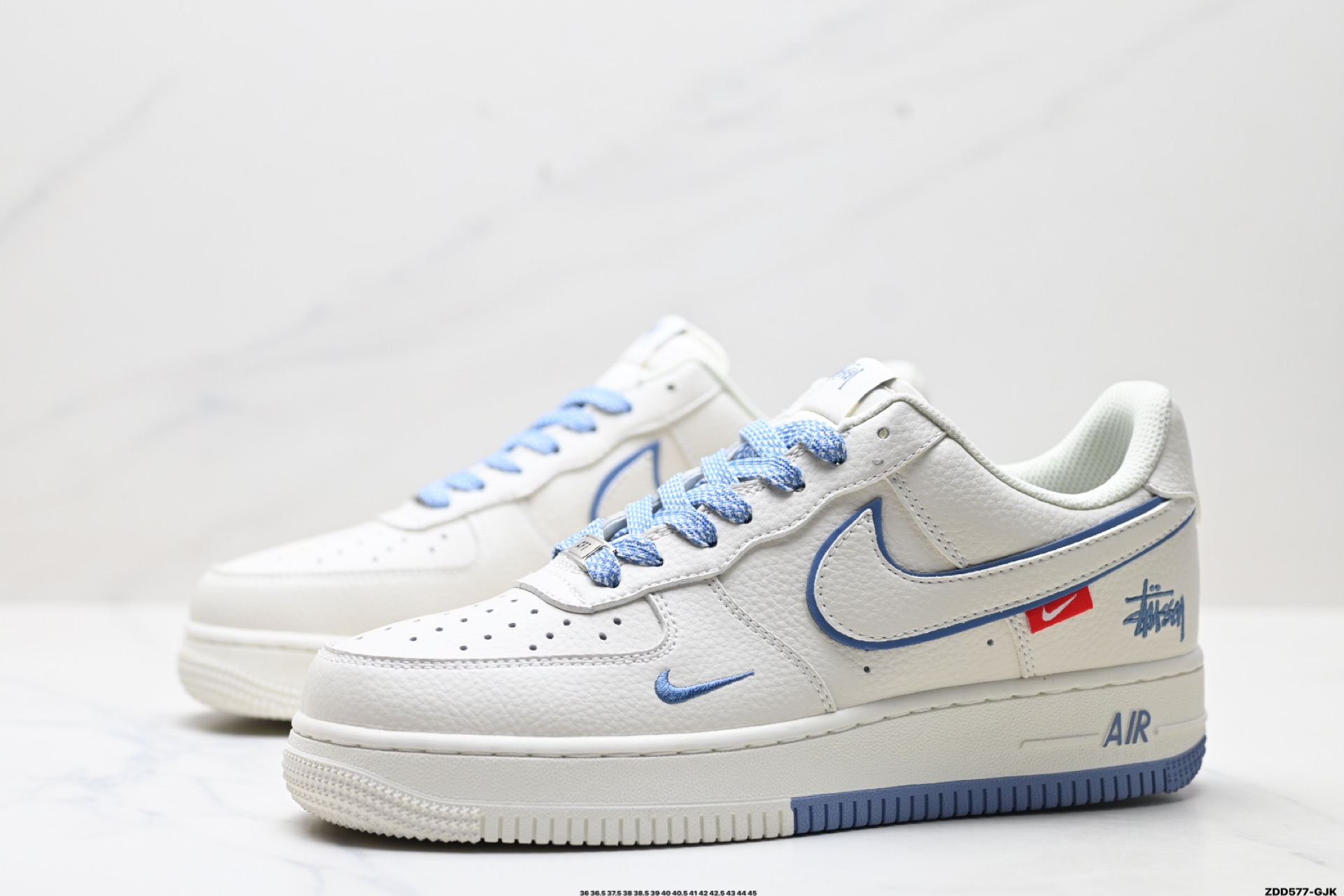 NIKE AIR FORCE 1‘07 LV8  CS5288-019