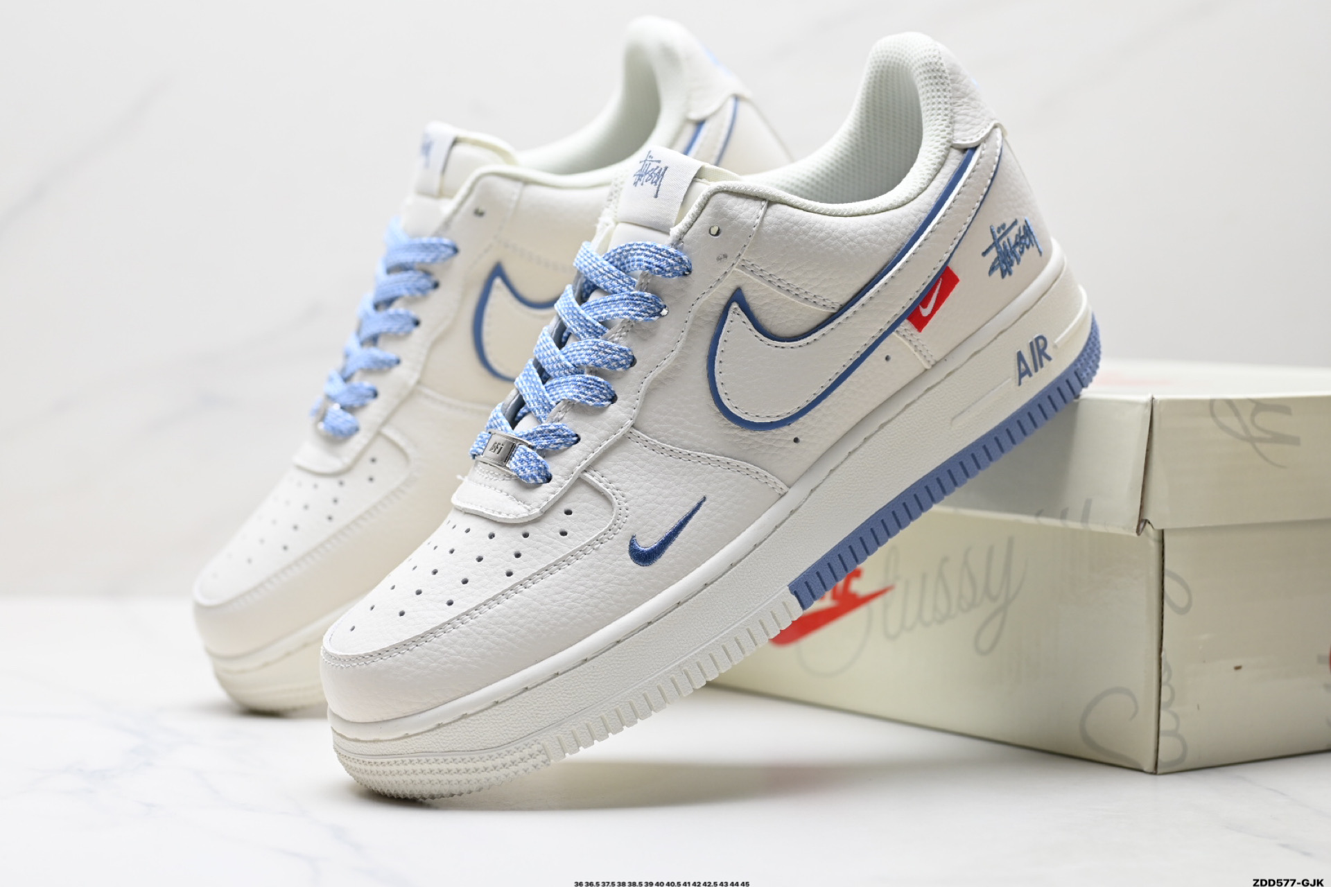 NIKE AIR FORCE 1‘07 LV8  CS5288-019