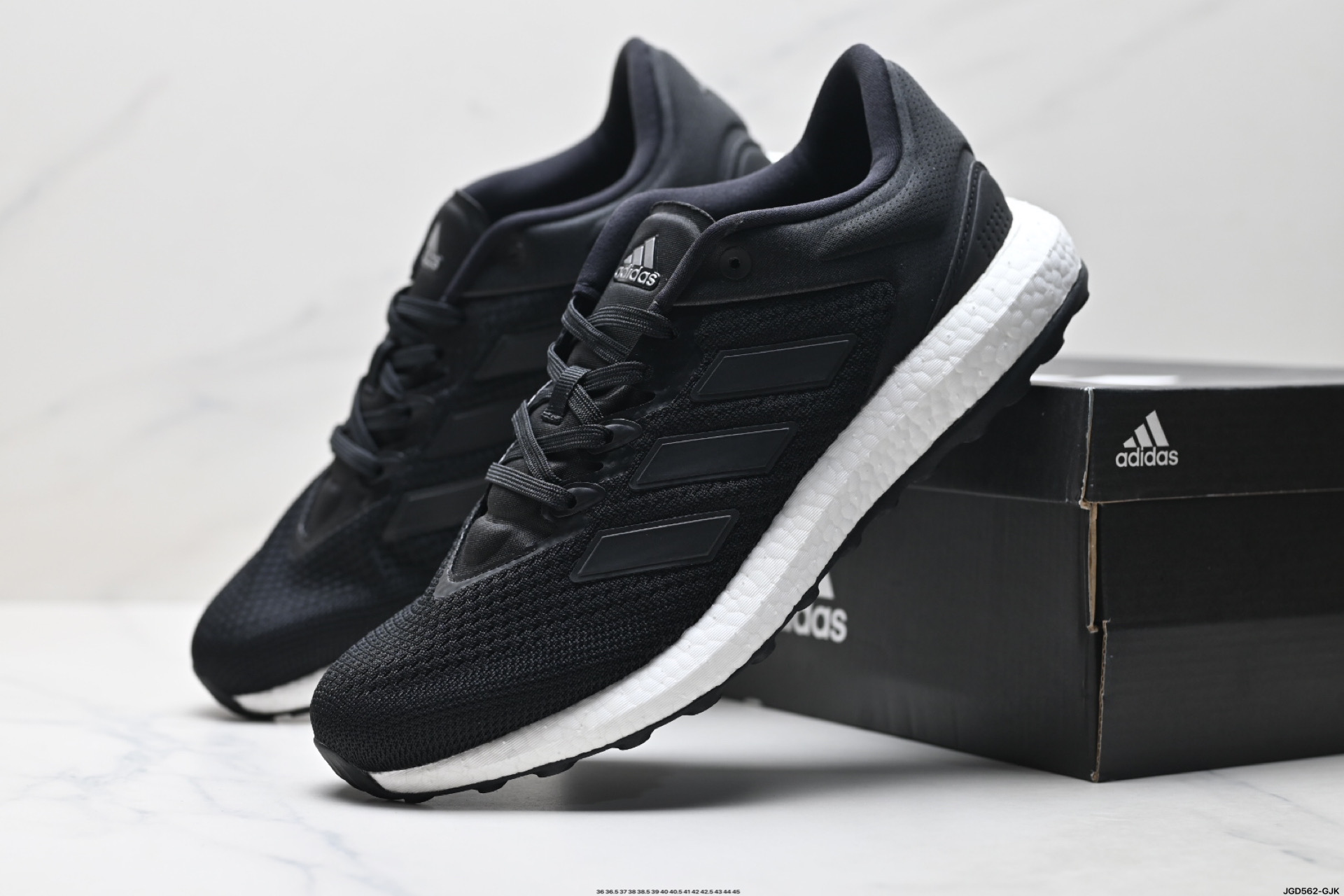 阿迪达斯Adidas Pureboost Select爆米花缓震中底跑步鞋  GW3501