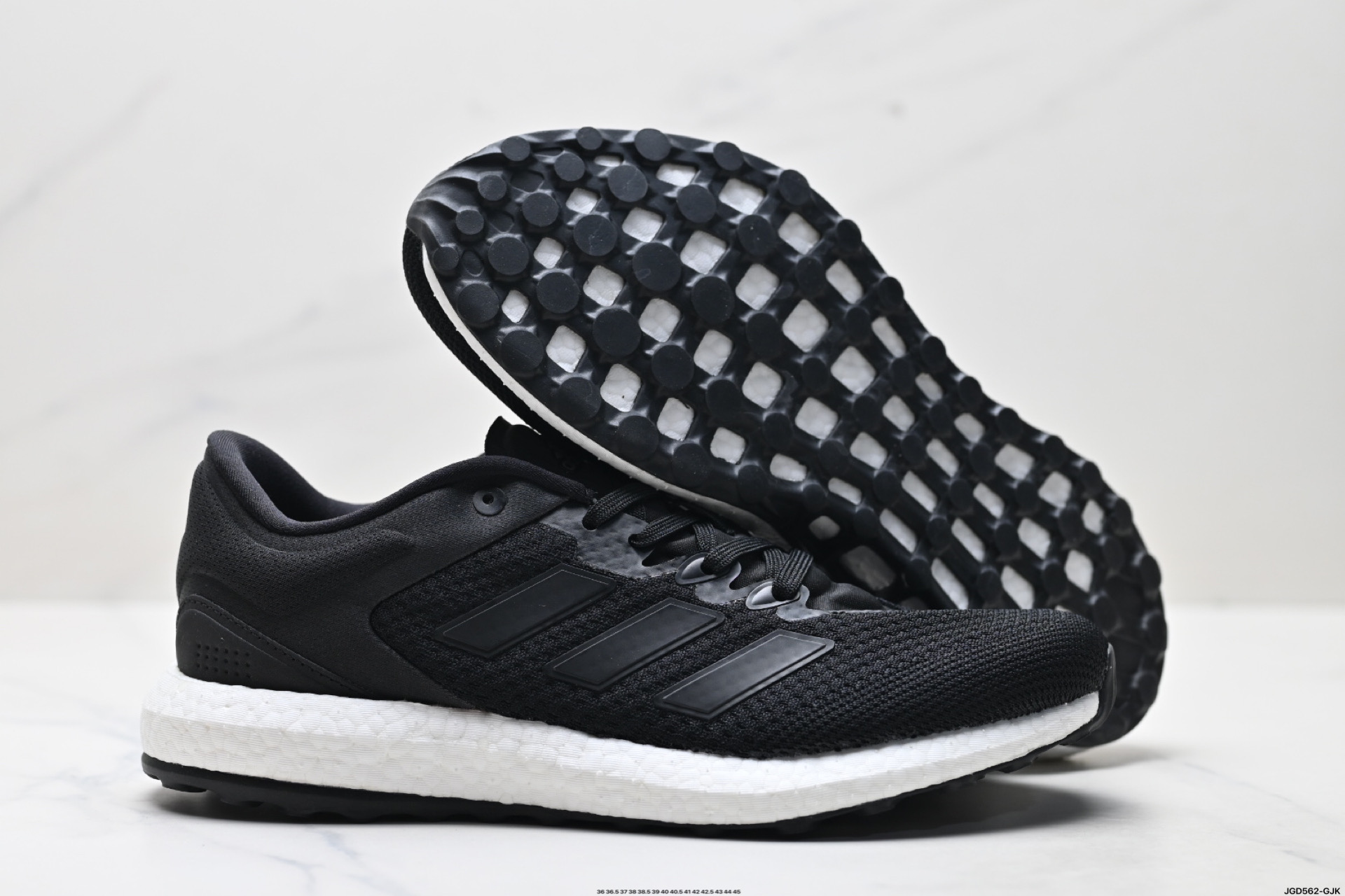 阿迪达斯Adidas Pureboost Select爆米花缓震中底跑步鞋  GW3501