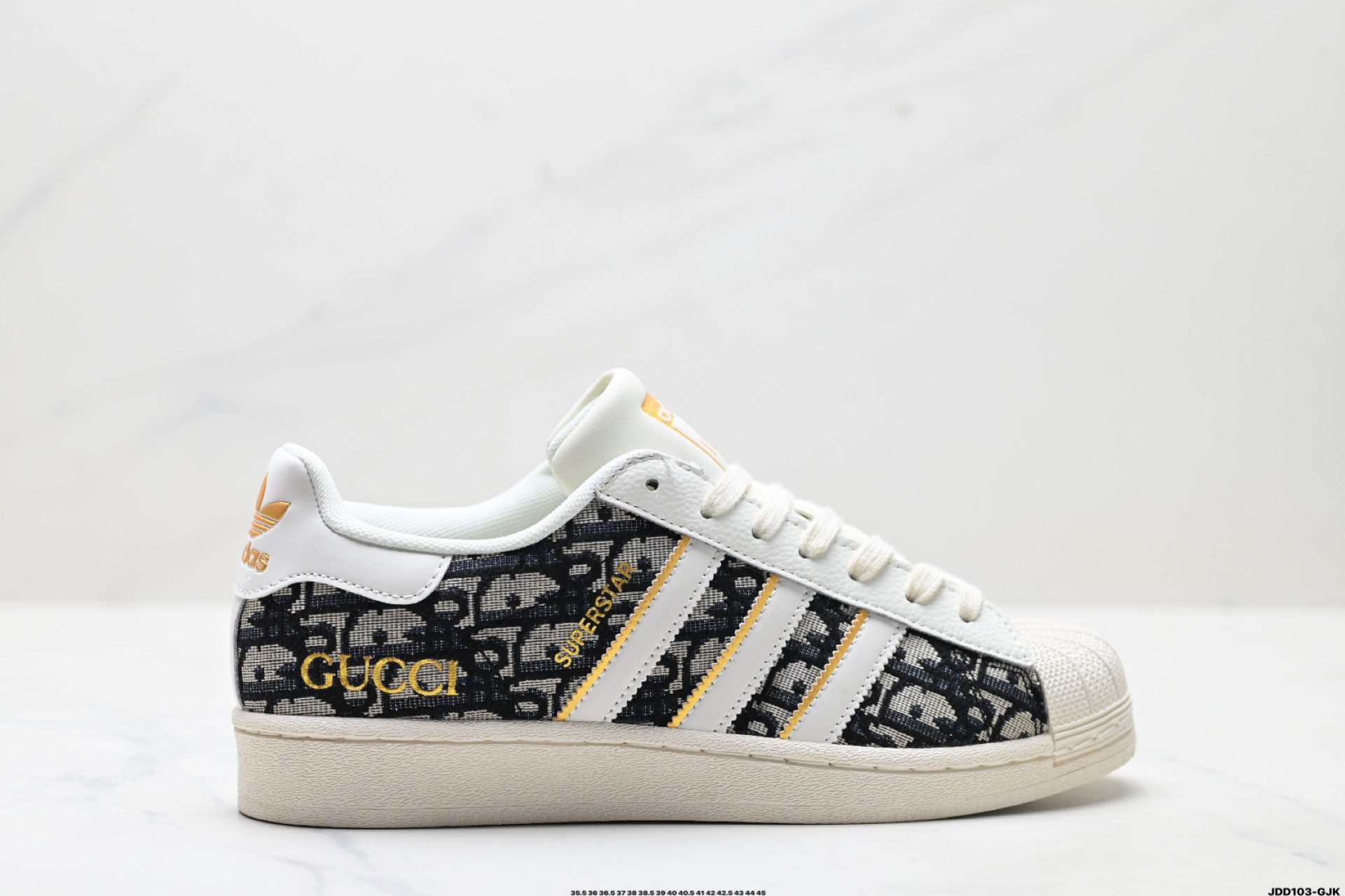 补齐 放店💰90 古驰涂鸦BZ2525 真标✅Adidas Originals Superstar 阿迪达斯 三叶草 贝壳头’DIY’系列低帮经典百搭休闲运动板鞋 尺码:36 36.5 37 38 38.5 39 40 40.5 41 42 42.5 43 44 45 ID:JDD103-GJK ID：Aoozzx