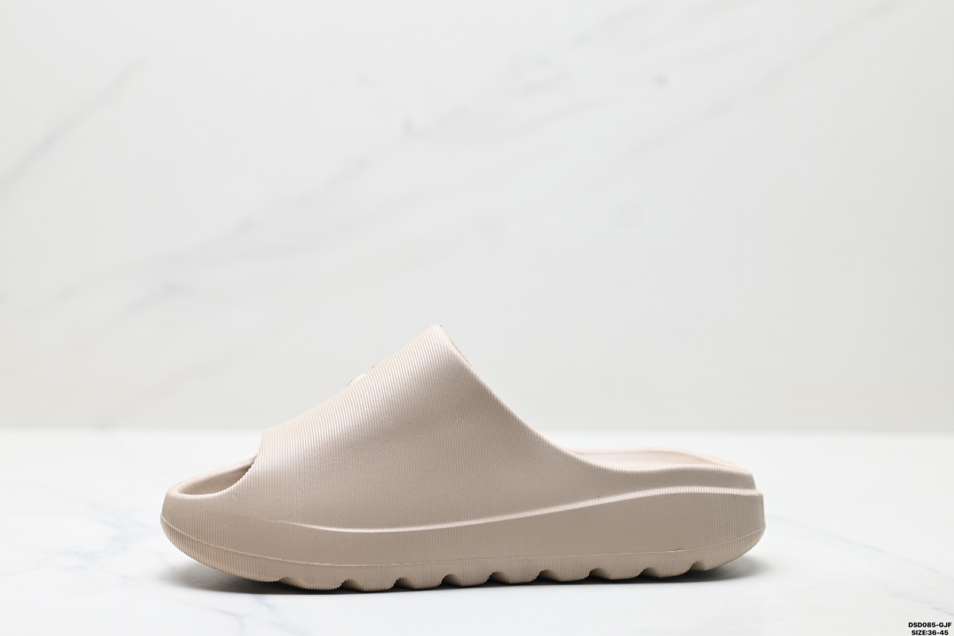 MLB 纽约洋基队 Skipper Slide 百搭舒适 防滑防磨一字拖鞋 3ALPS0153