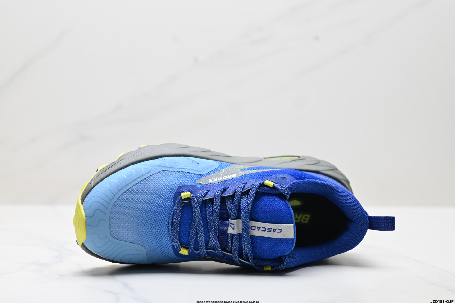 💰160
公司级✅Brooks布鲁克斯 CASCADIA 17 舒适百搭耐磨轻便 低帮跑步鞋
货号:110403 1D 238
尺码:36 36.5 37.5 38 38.5 39 40 40.5 41 42 42.5 43 44 45
ID:JZD181-GJF