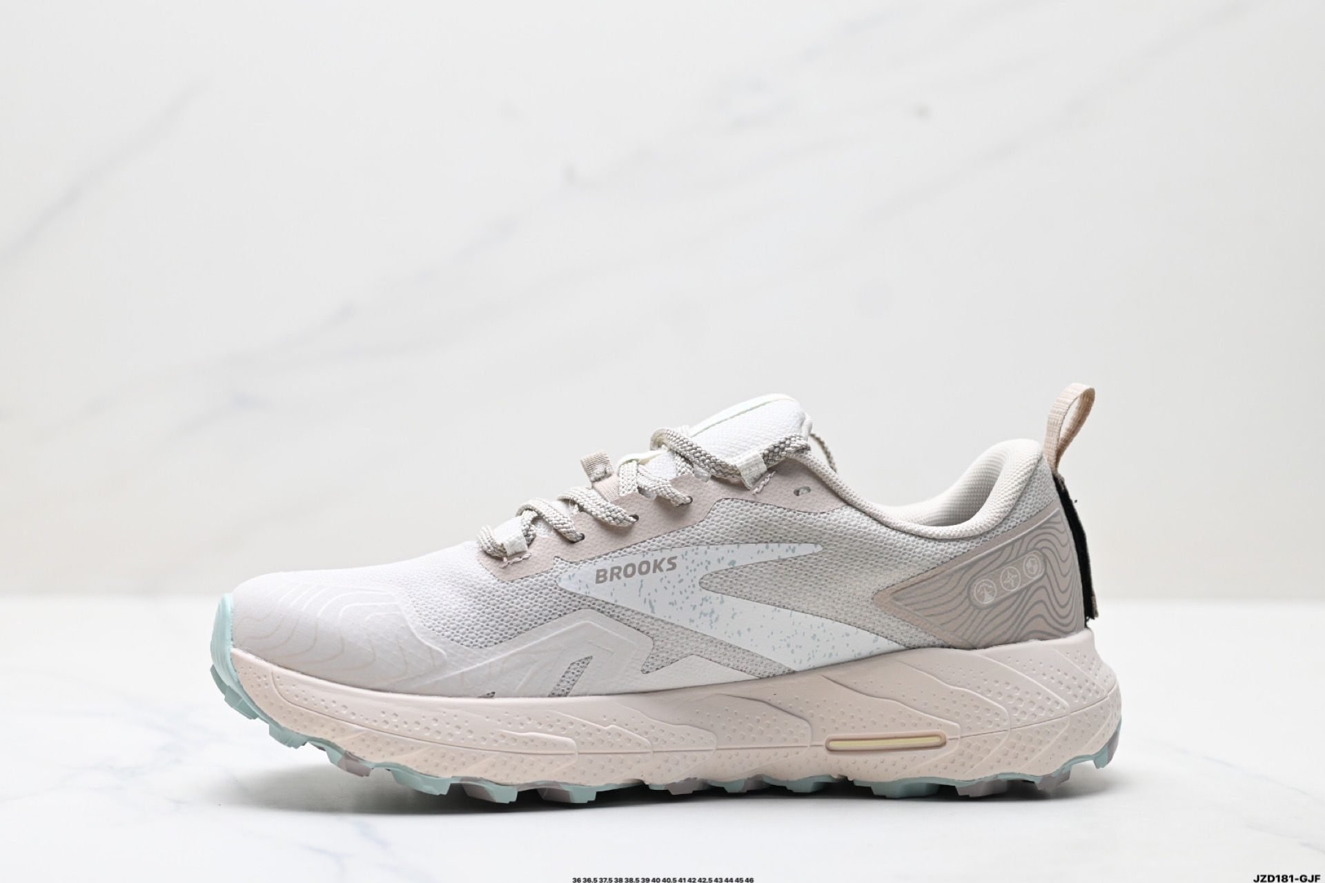 Brooks Cascadia 17: Comodidad, Durabilidad y Estilo para Correr al Aire Libre 4 i1749916994134 6992 0 2