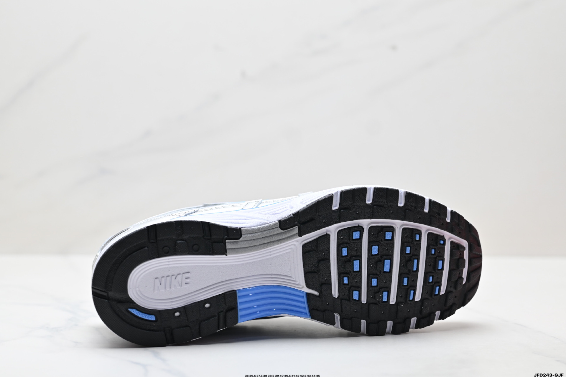 Nike Initiator Running 耐克INS 超火复古老爹跑鞋  CD6404-025